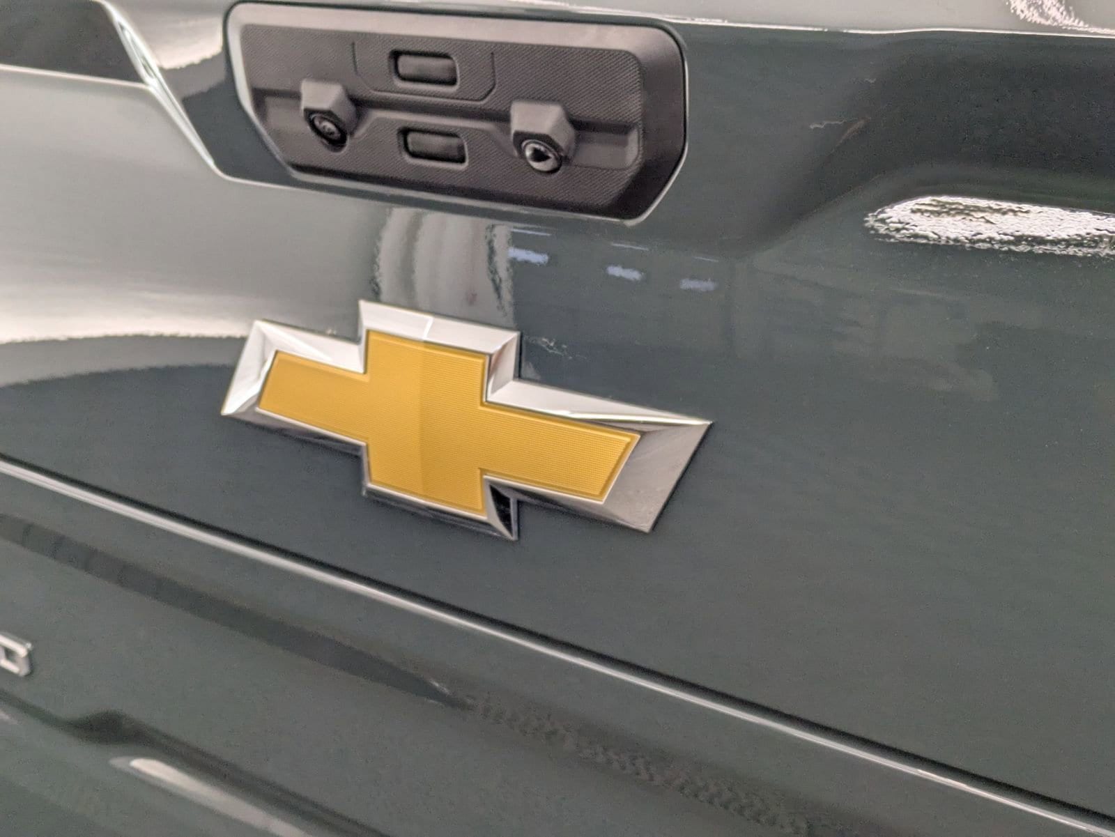 Thumbnail: 2025 Chevrolet Silverado 1500 - 14