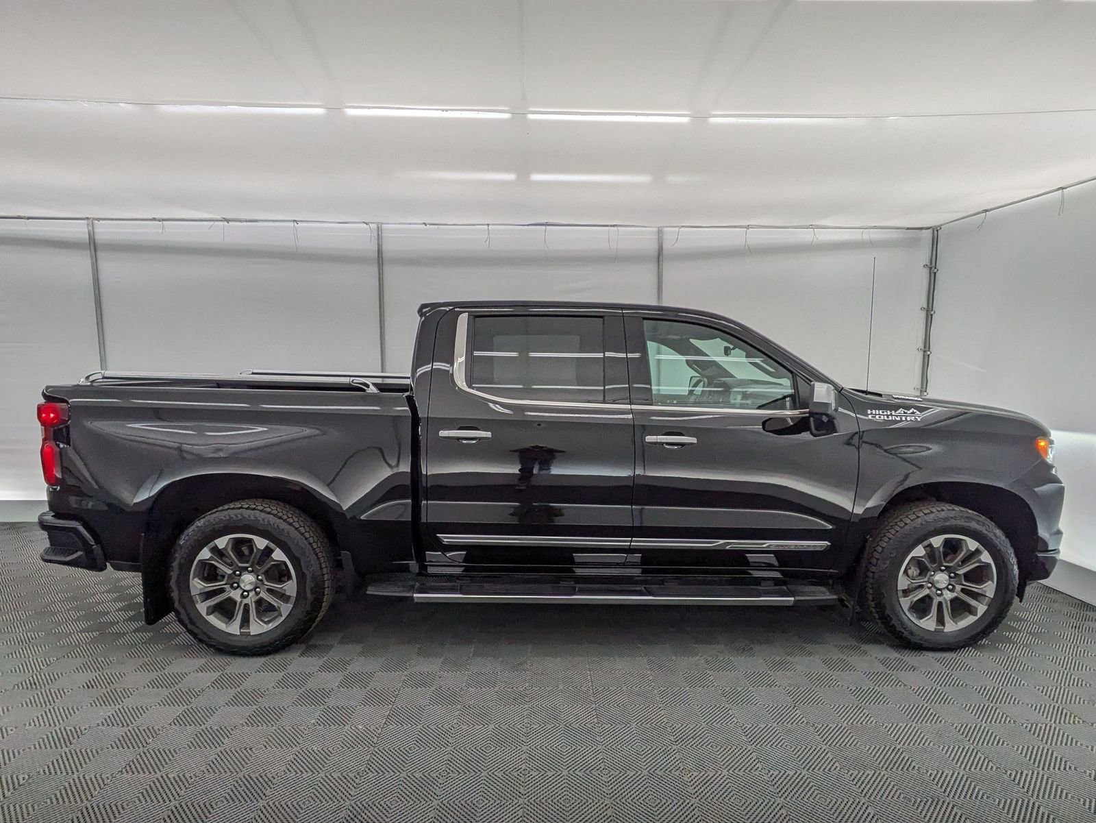 Thumbnail: 2024 Chevrolet Silverado 1500 - 7