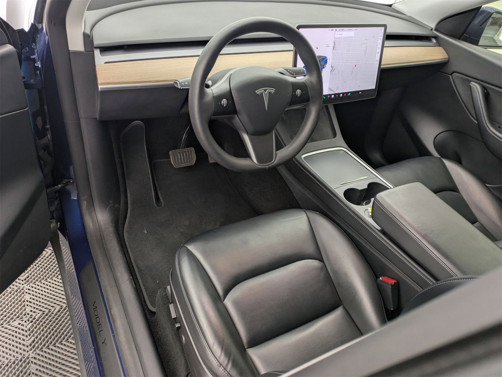 Used 2021 Tesla Model Y Long Range with VIN 5YJYGDEE9MF214583 for sale in Spokane, WA