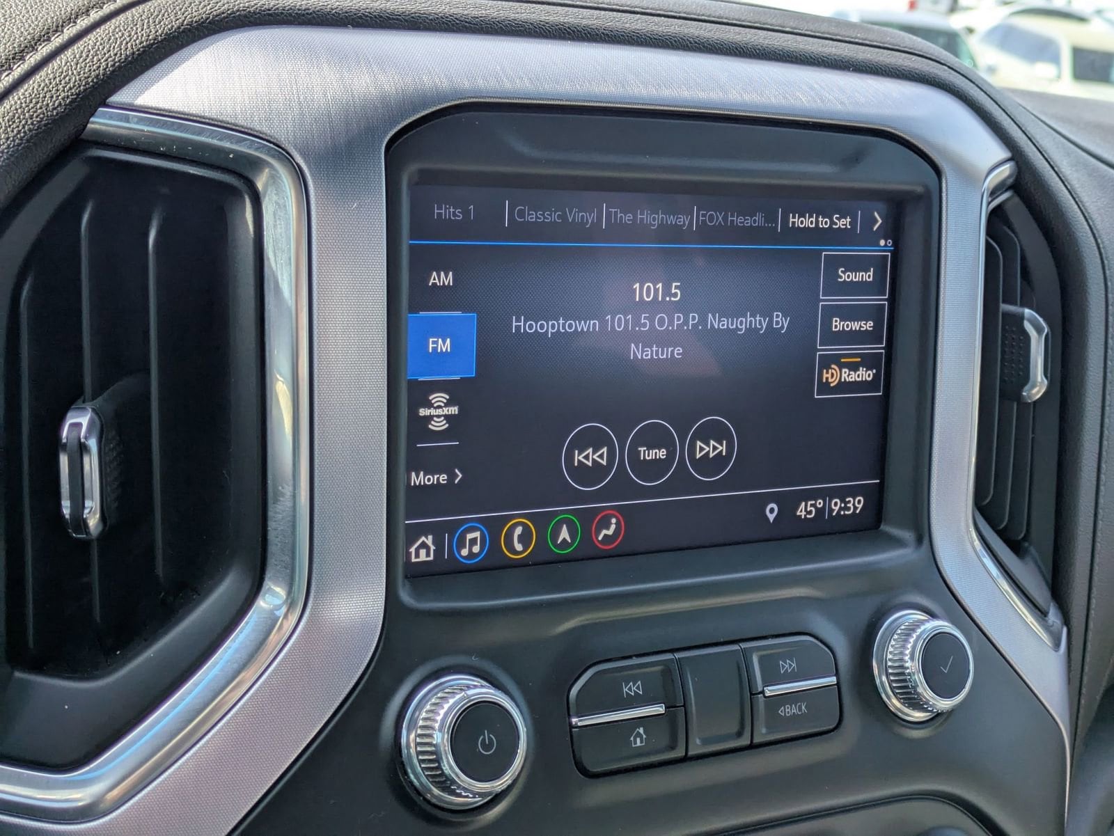 Thumbnail: 2019 GMC Sierra 1500 - 32