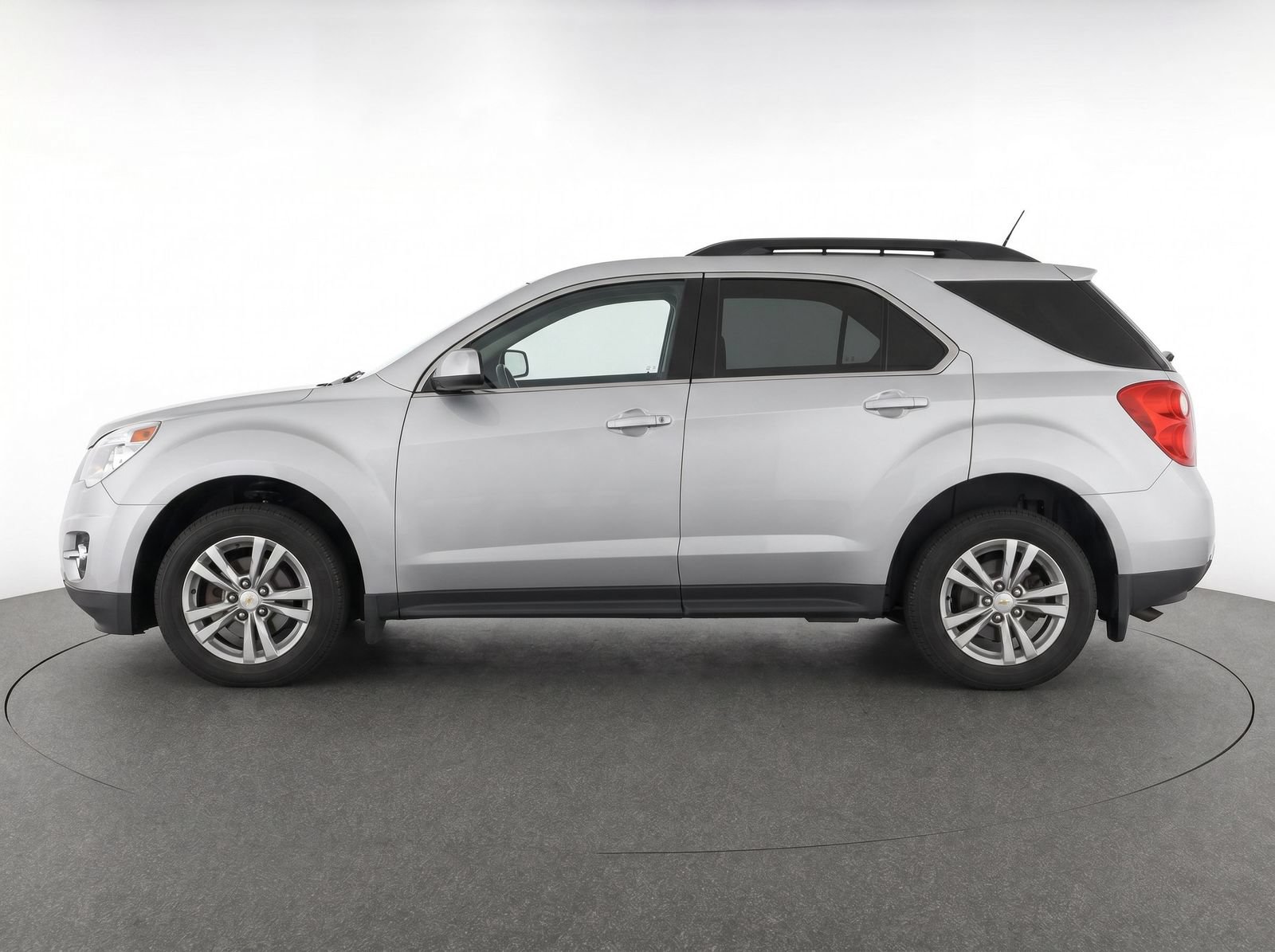 Thumbnail: 2013 Chevrolet Equinox - 3