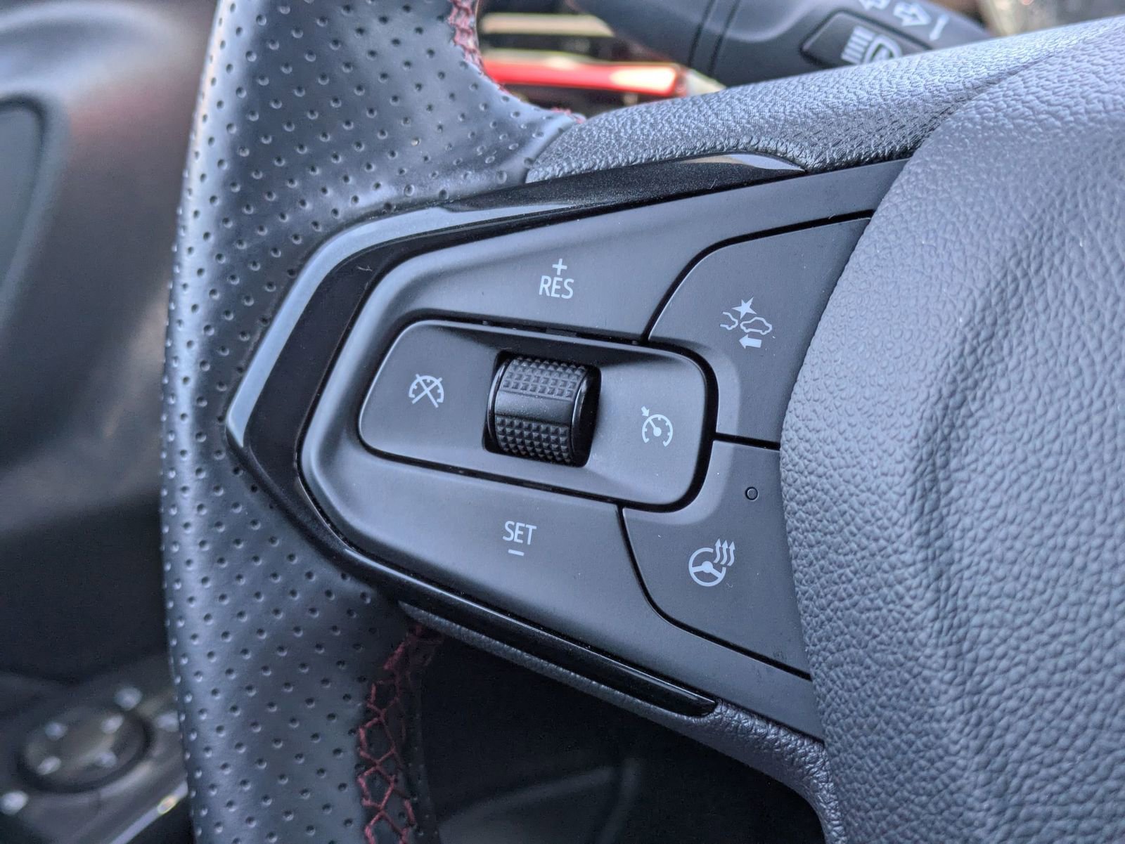 Thumbnail: 2024 Chevrolet Trax - 24