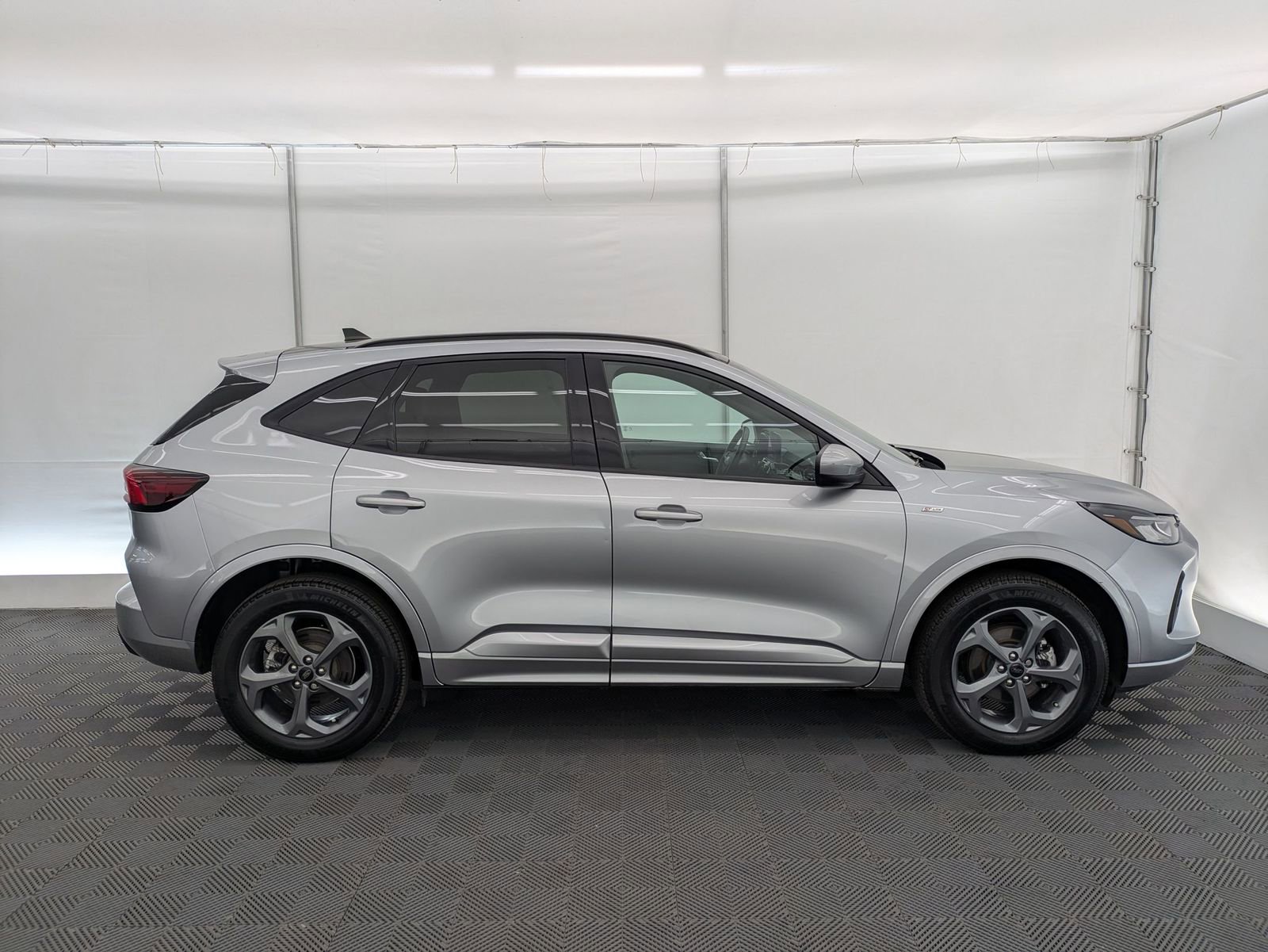Thumbnail: 2023 Ford Escape - 6