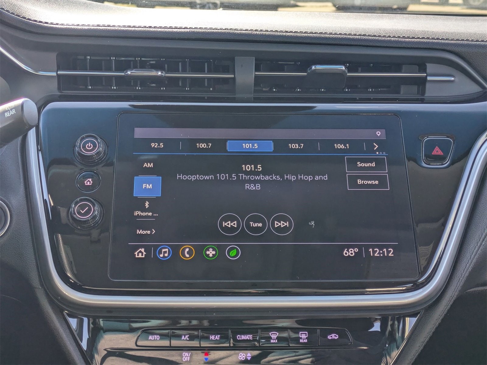 Thumbnail: 2022 Chevrolet Bolt EV - 25