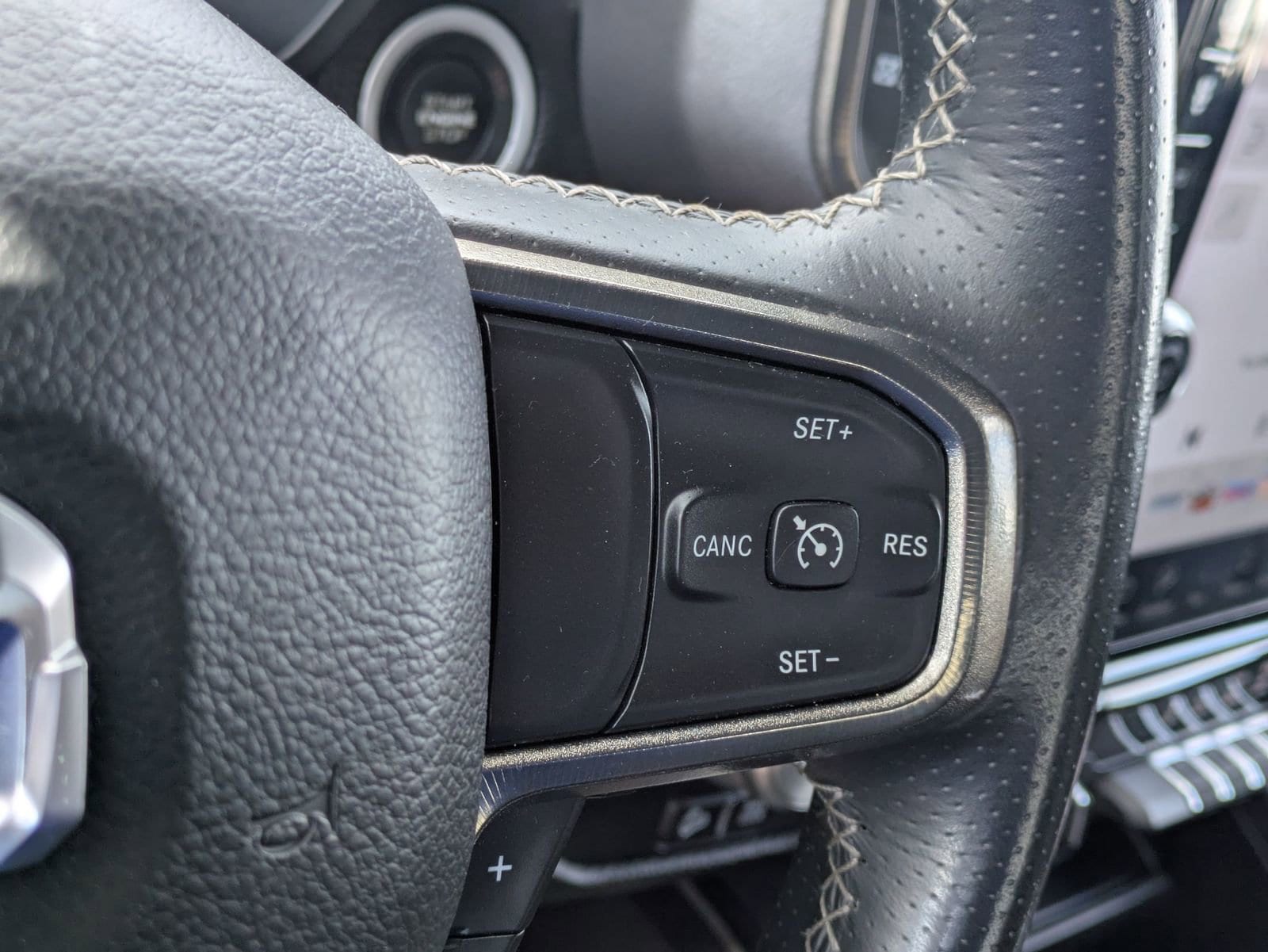 Thumbnail: 2022 RAM 1500 - 26