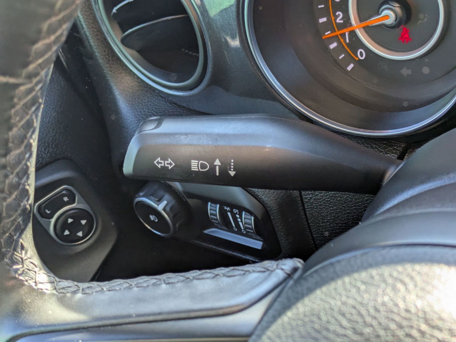 Thumbnail: 2022 Jeep Wrangler - 25