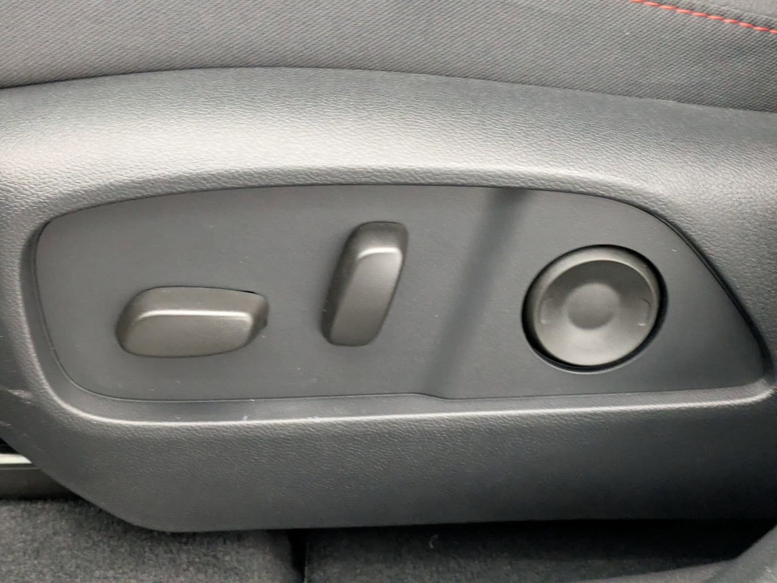 Thumbnail: 2026 Chevrolet Equinox - 18