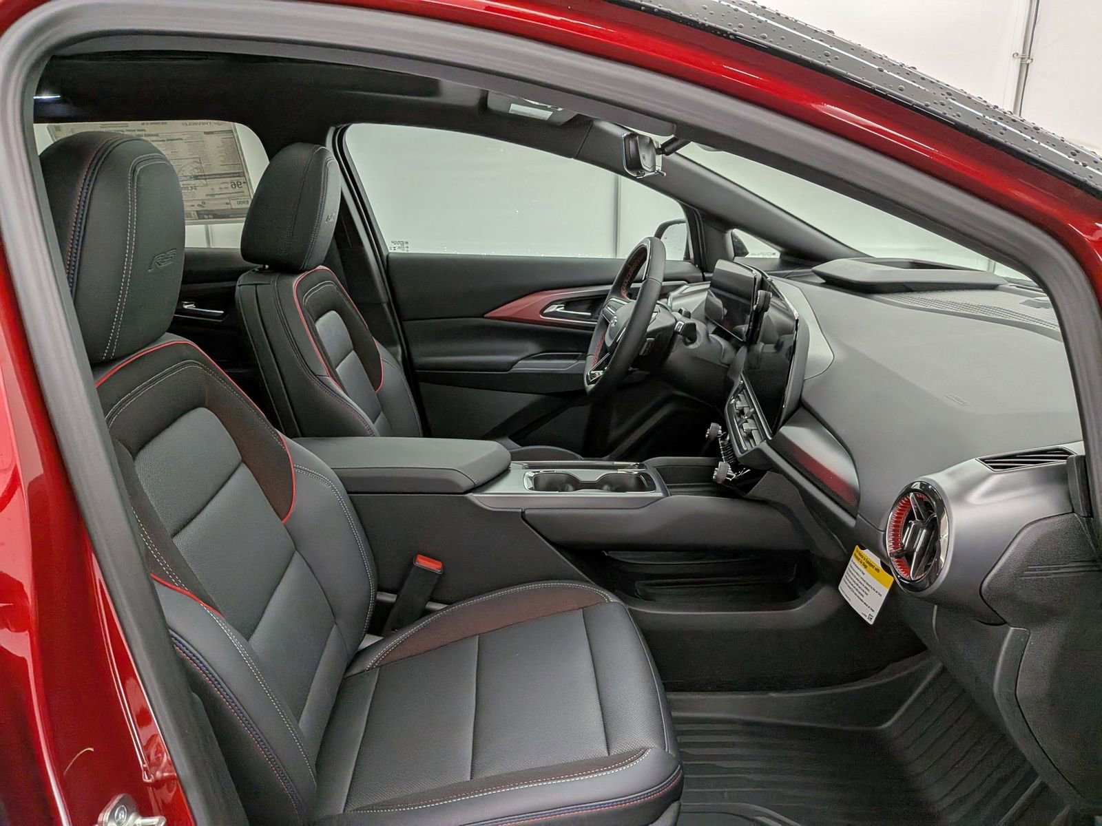 2026 Chevrolet Equinox EV RS - Photo 23