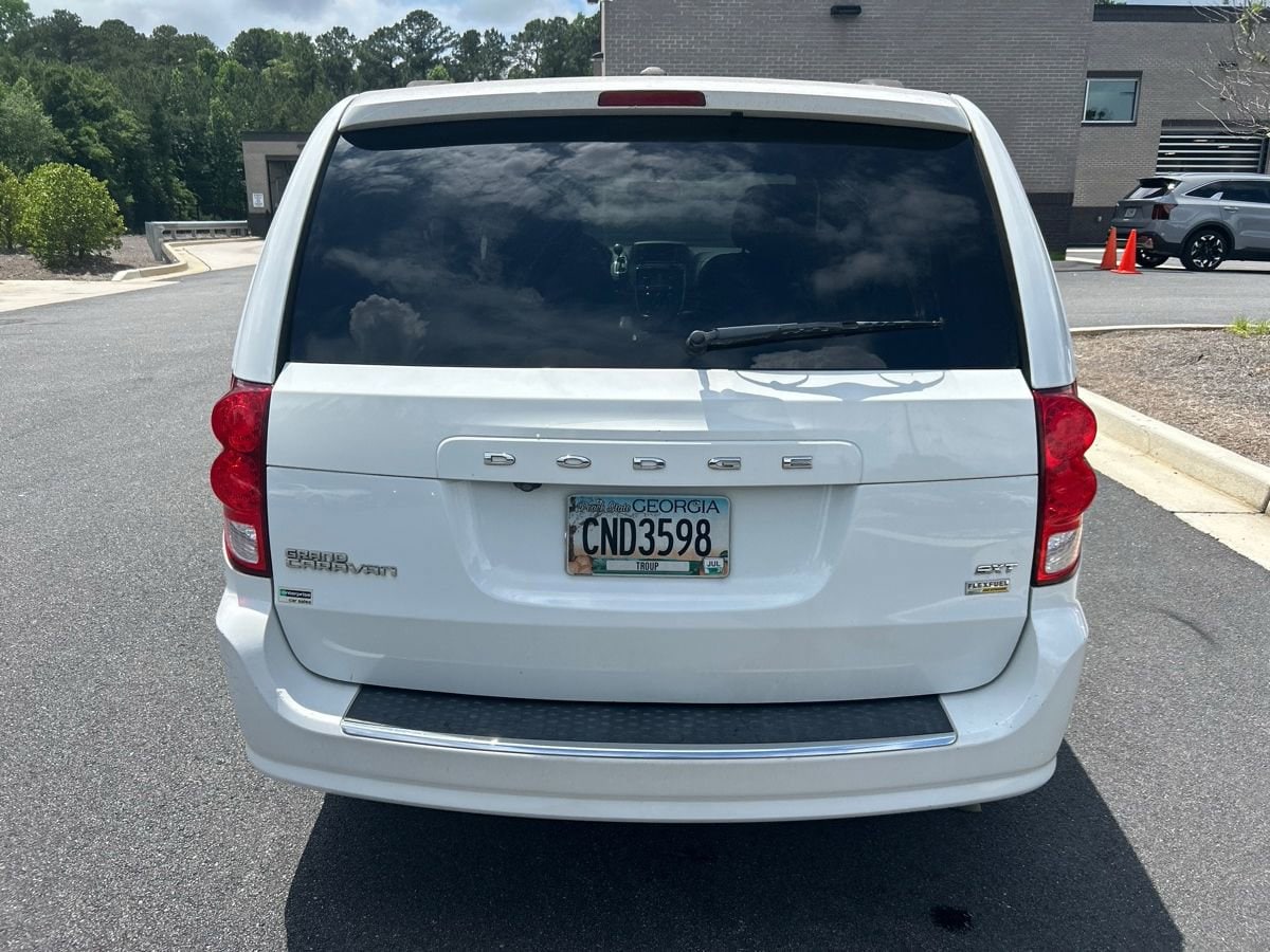 Thumbnail: 2018 Dodge Grand Caravan - 3