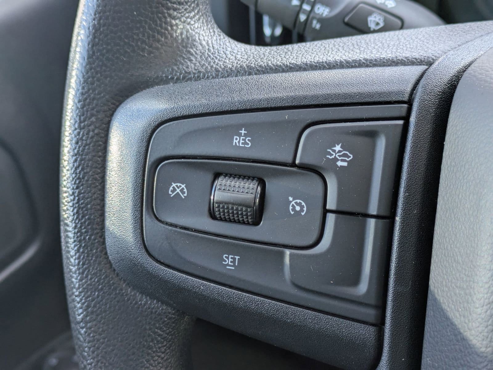 Thumbnail: 2024 GMC Sierra 1500 - 25
