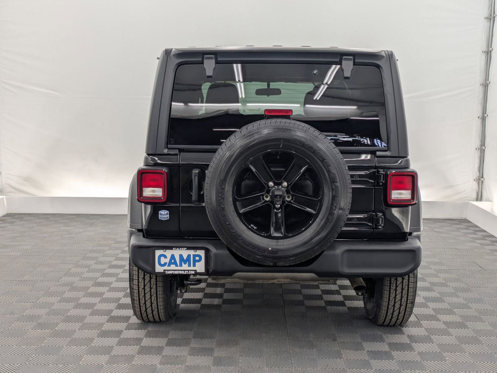 Thumbnail: 2022 Jeep Wrangler - 4