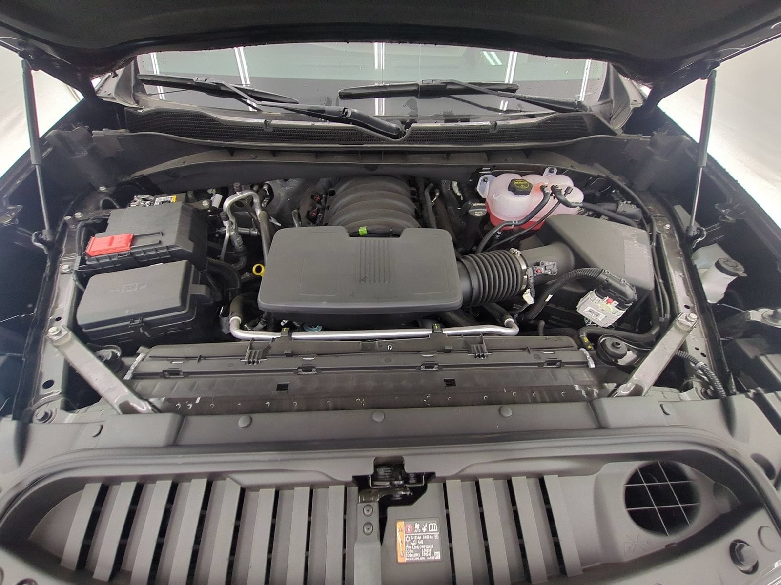 2026 Chevrolet Silverado 1500 ZR2 - Photo 13