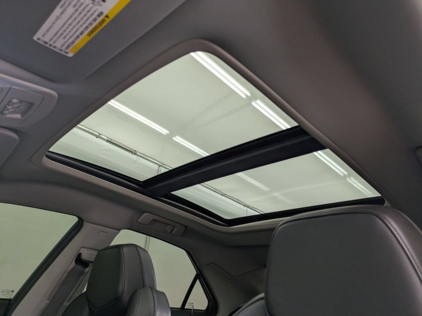 Thumbnail: 2009 Cadillac CTS - 20