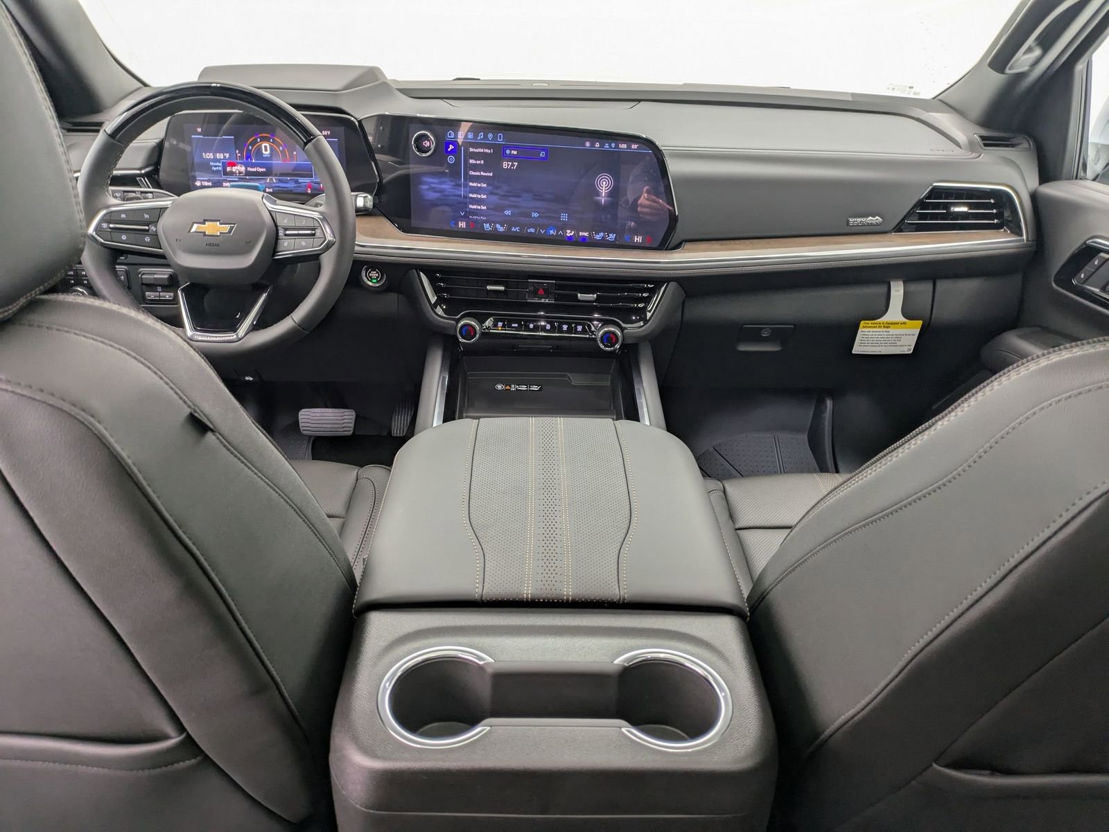Thumbnail: 2026 Chevrolet Suburban - 16
