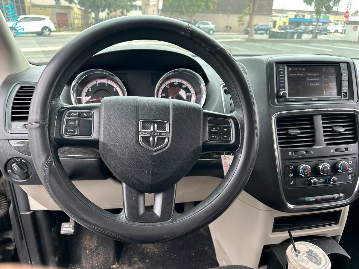 Thumbnail: 2019 Dodge Grand Caravan - 5