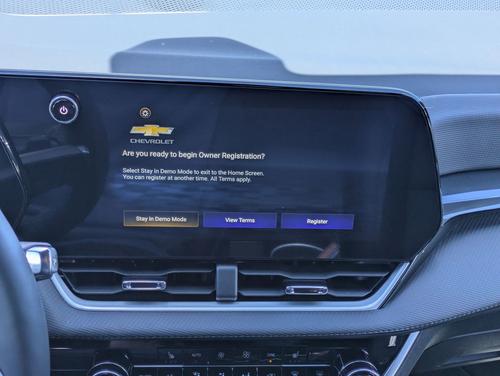 Thumbnail: 2026 Chevrolet Equinox - 26