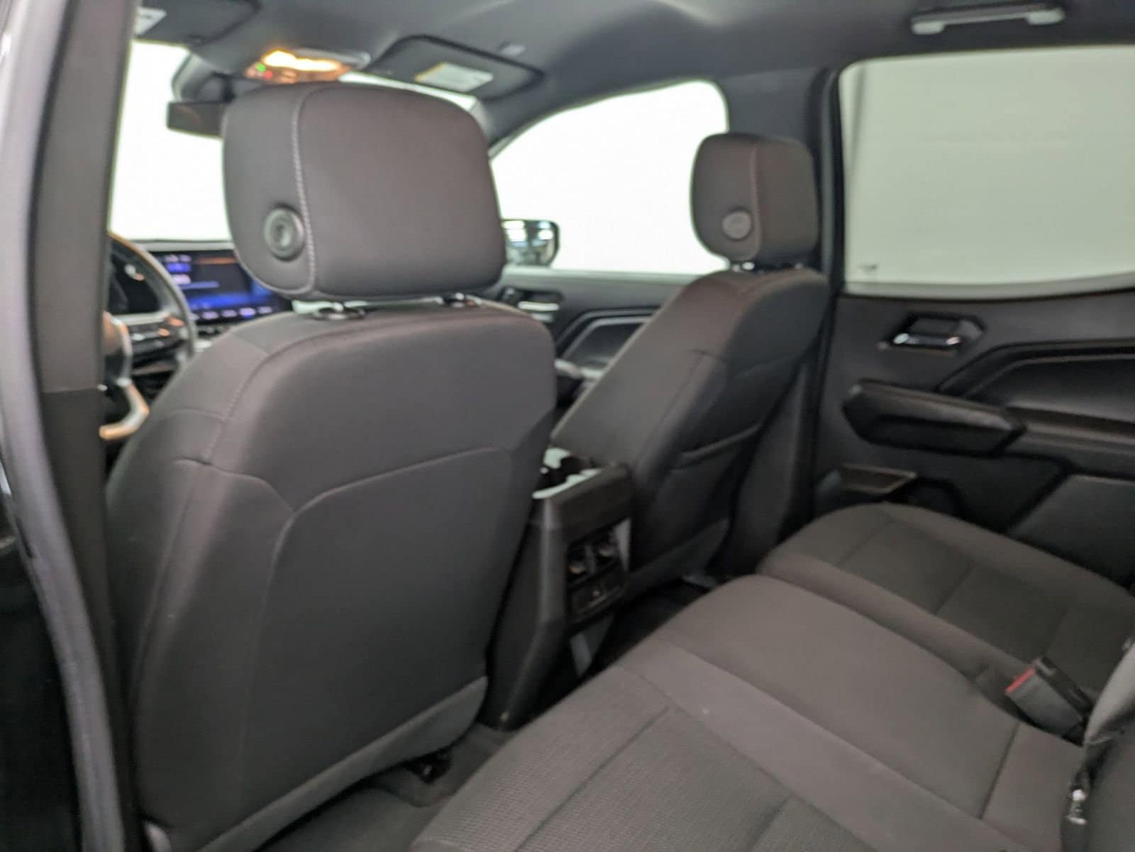 Thumbnail: 2023 Chevrolet Colorado - 21