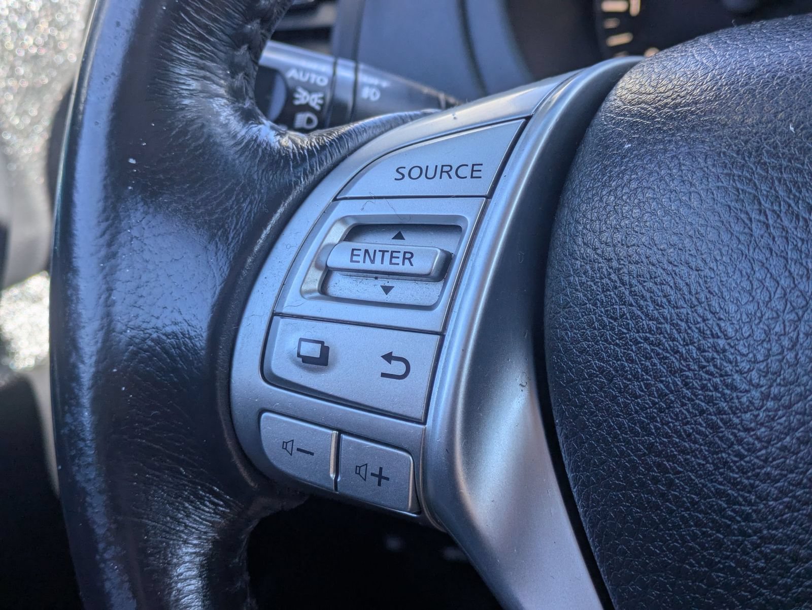 Thumbnail: 2018 Nissan Altima - 23