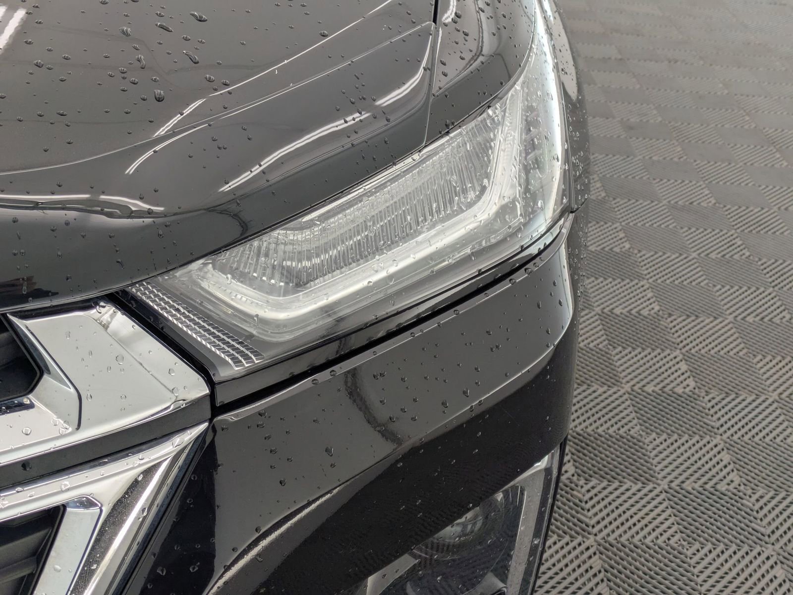 Thumbnail: 2024 Chevrolet Traverse - 10