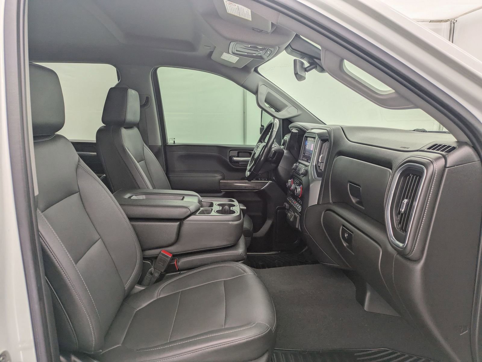 Thumbnail: 2021 Chevrolet Silverado 2500 - 23