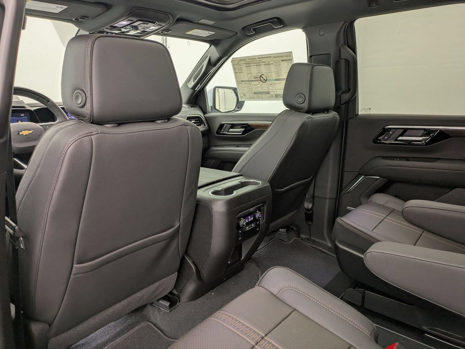 Thumbnail: 2026 Chevrolet Tahoe - 19