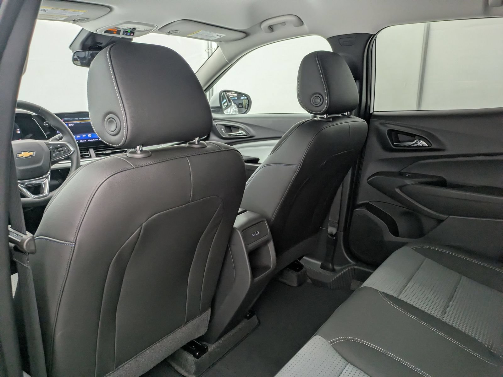 2026 Chevrolet Trax LT - Photo 19