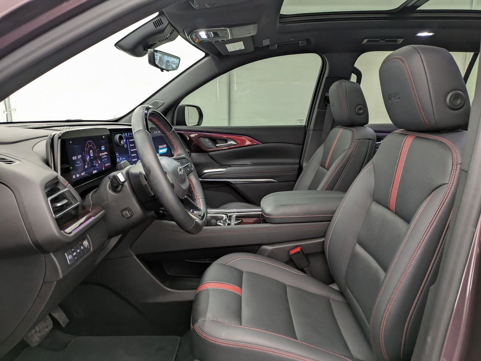 Thumbnail: 2024 Chevrolet Traverse - 17