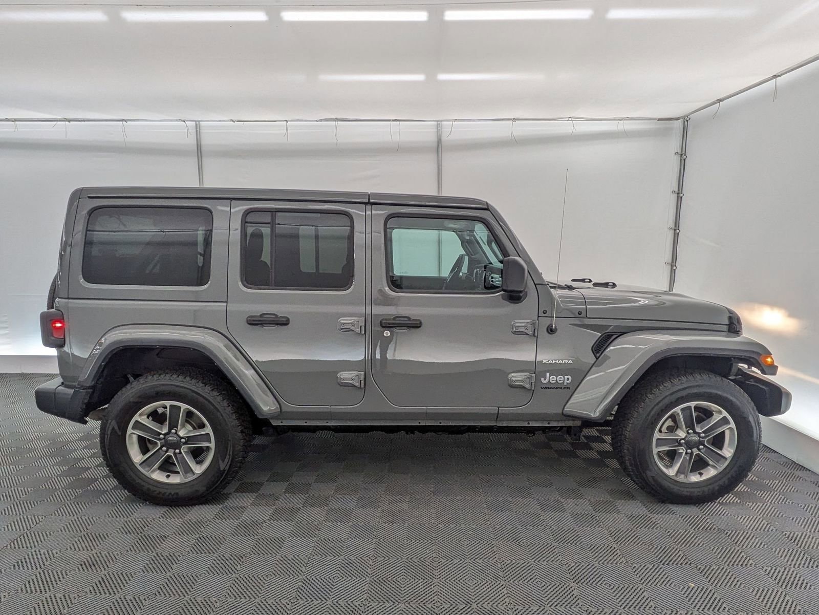 Thumbnail: 2023 Jeep Wrangler - 7