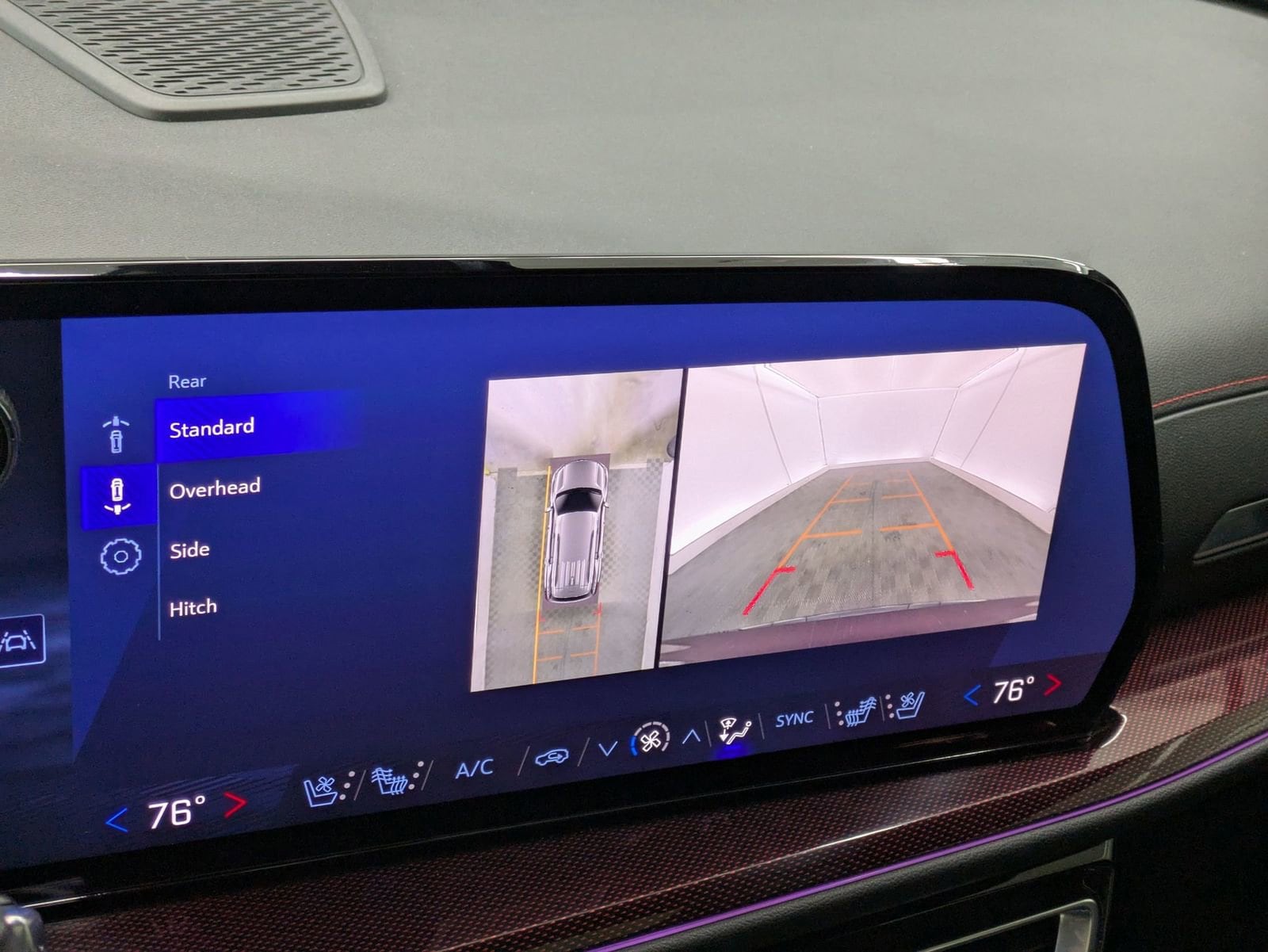 Thumbnail: 2024 Chevrolet Traverse - 29