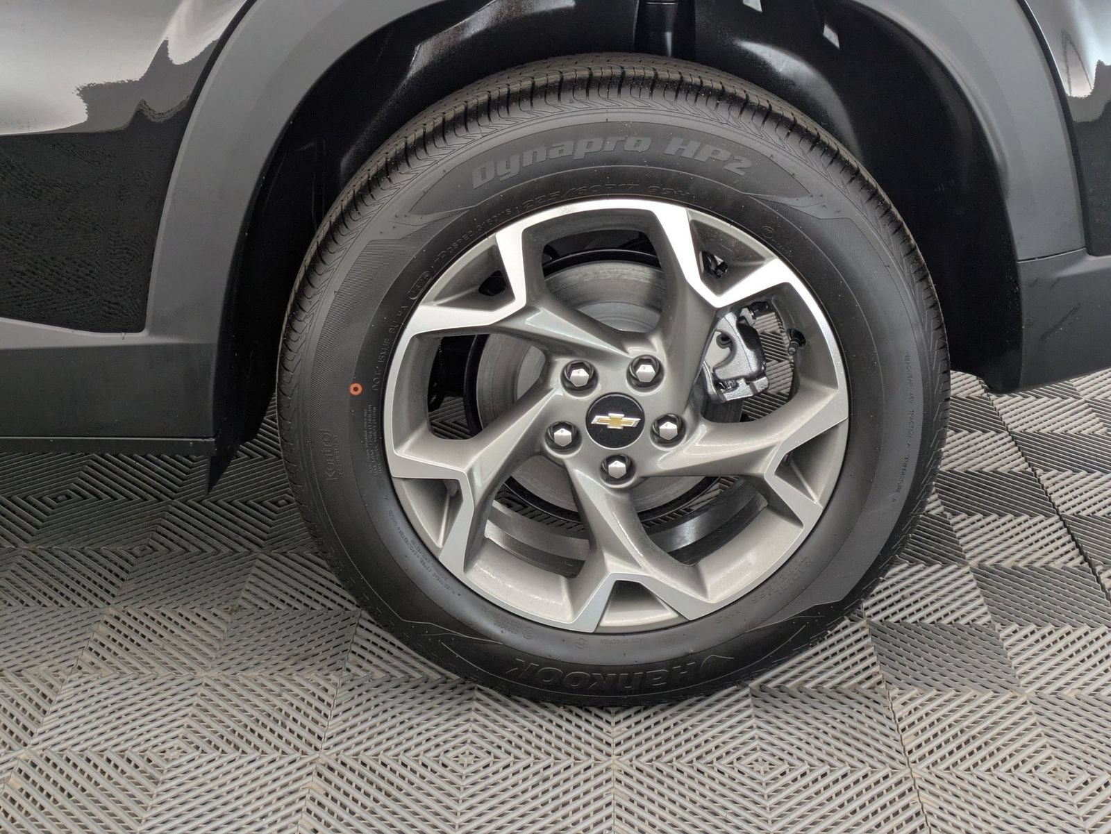 2026 Chevrolet Trax LT - Photo 14