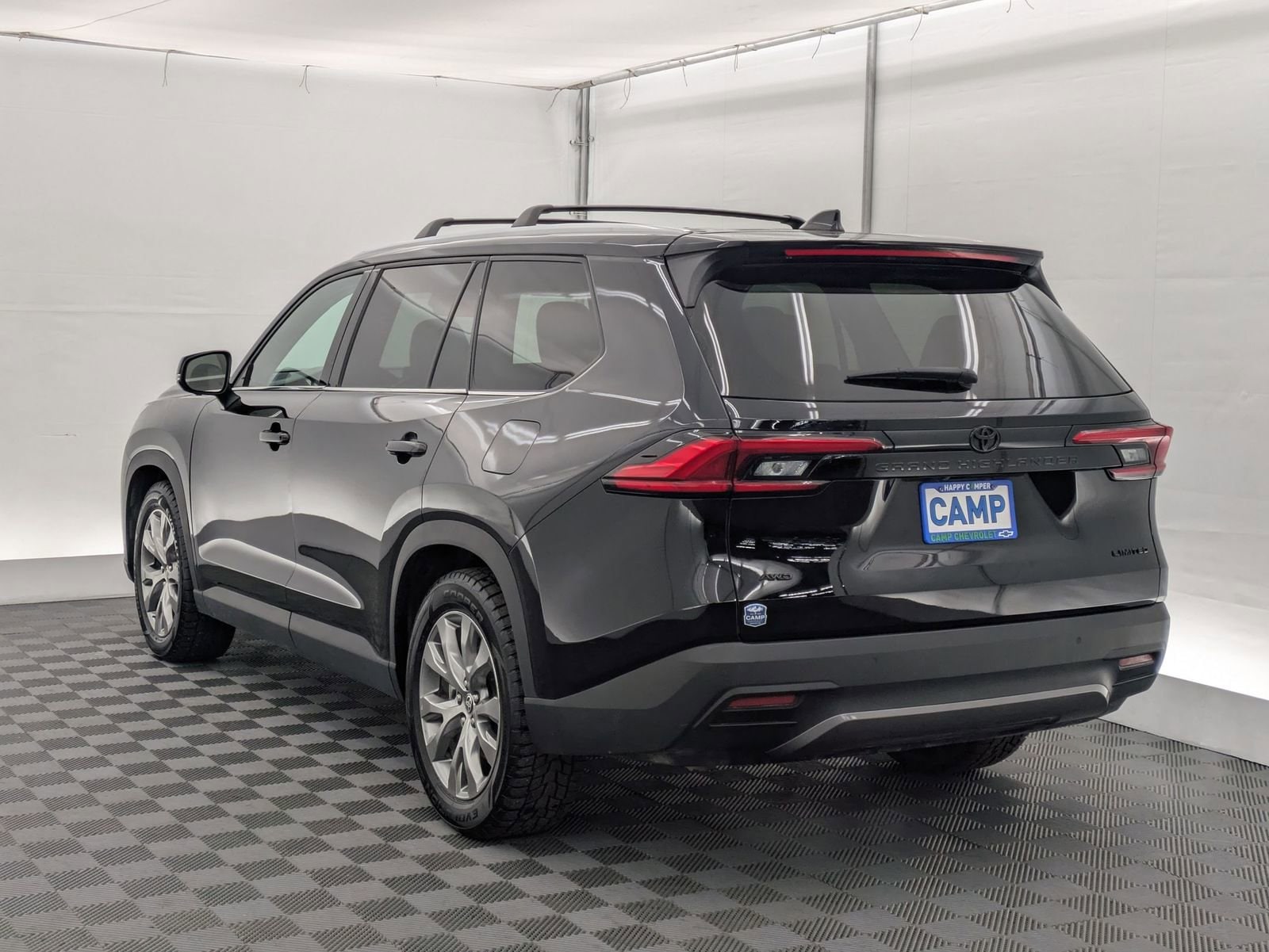 Thumbnail: 2024 Toyota Grand Highlander - 4