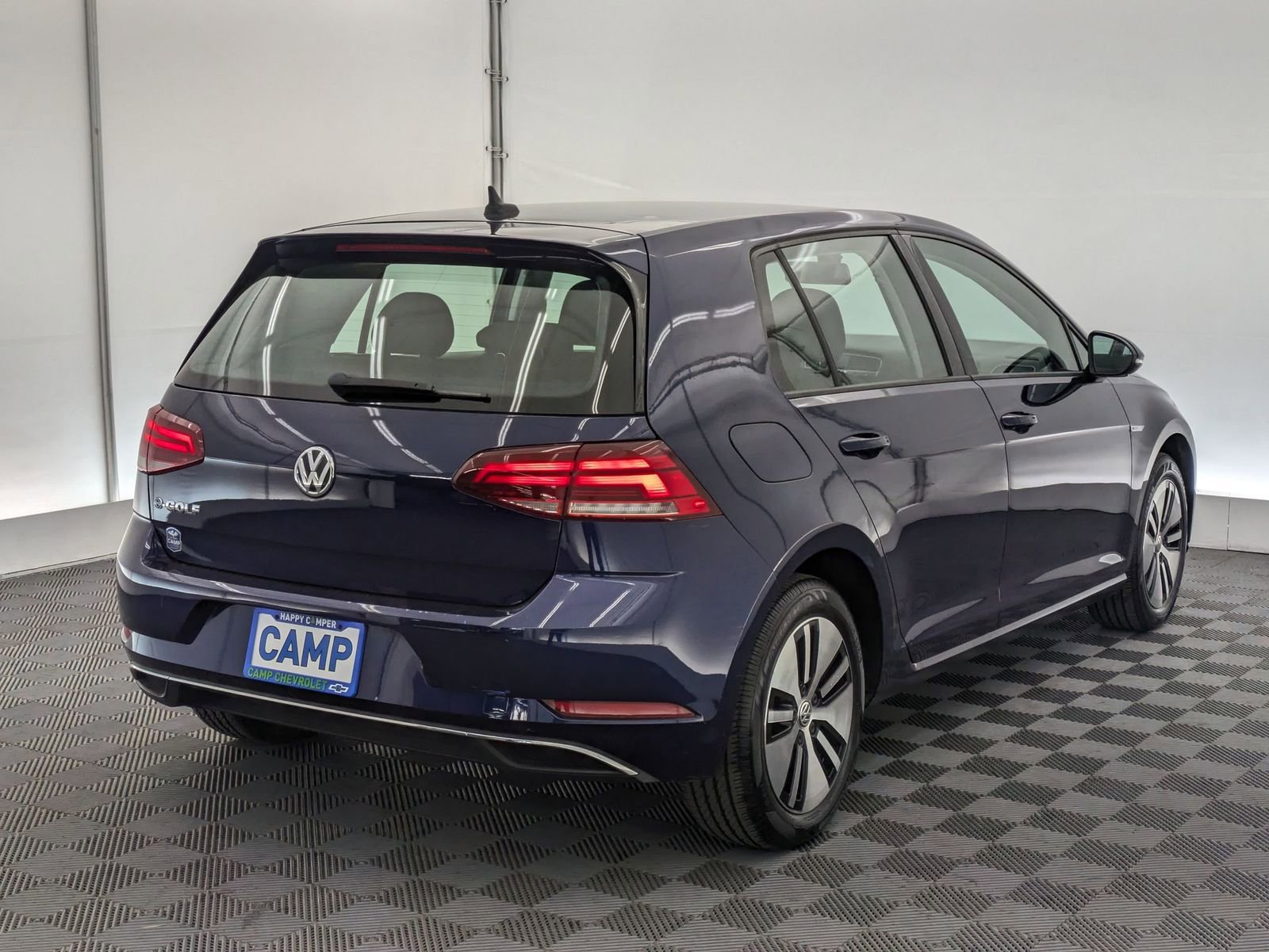Thumbnail: 2019 Volkswagen e-Golf - 6