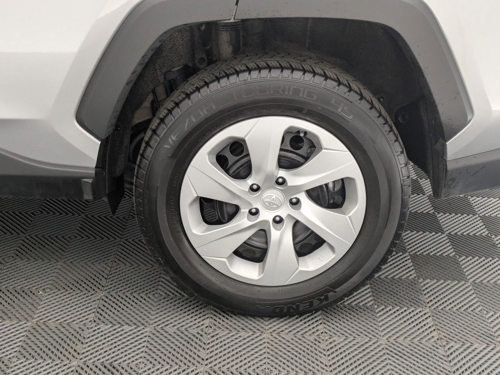 Thumbnail: 2024 Toyota RAV4 - 13