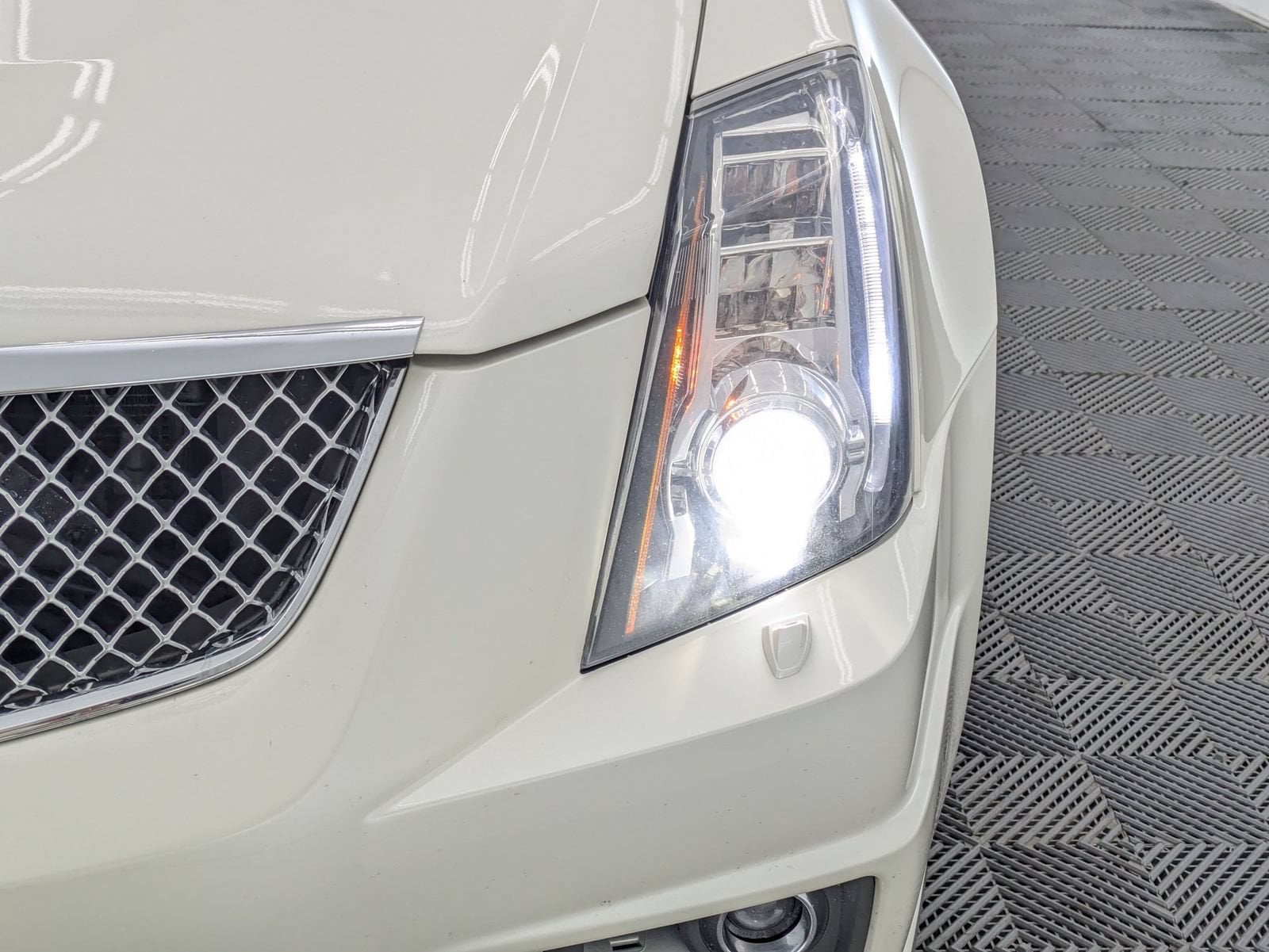 Thumbnail: 2009 Cadillac CTS - 10