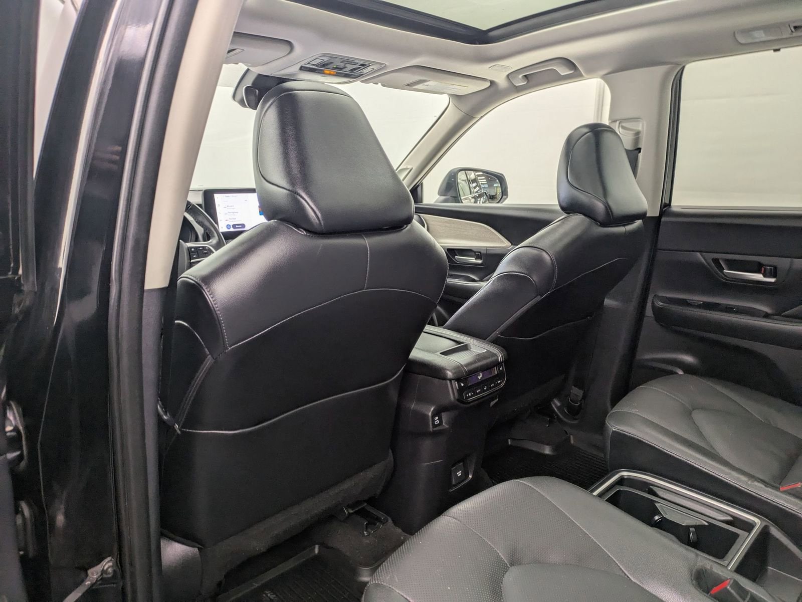 Thumbnail: 2024 Toyota Grand Highlander - 19