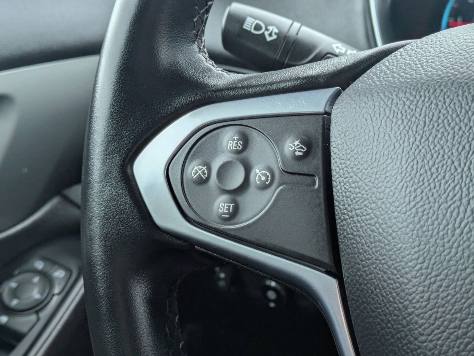 Thumbnail: 2024 Chevrolet Traverse - 25