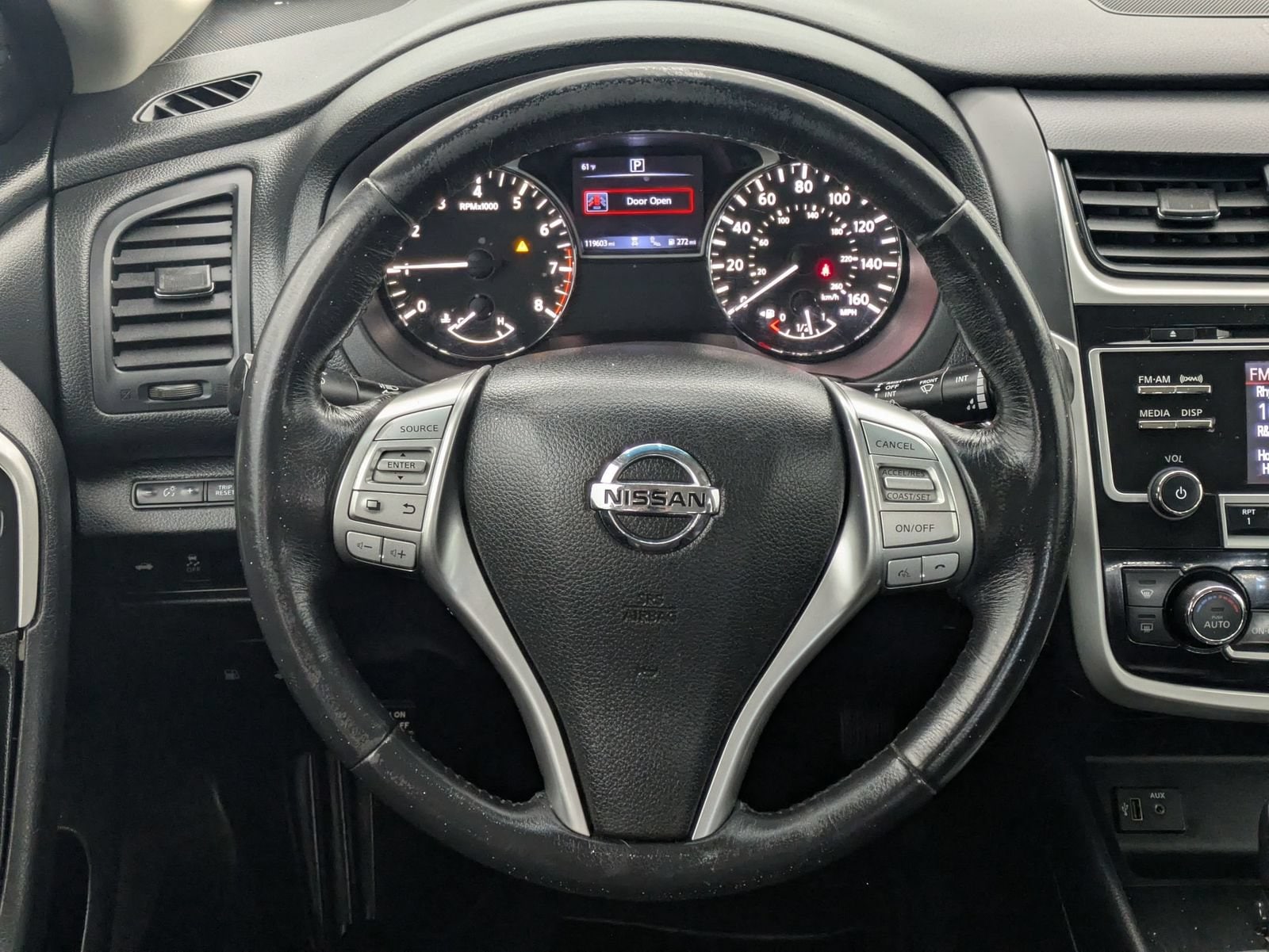 Thumbnail: 2018 Nissan Altima - 22