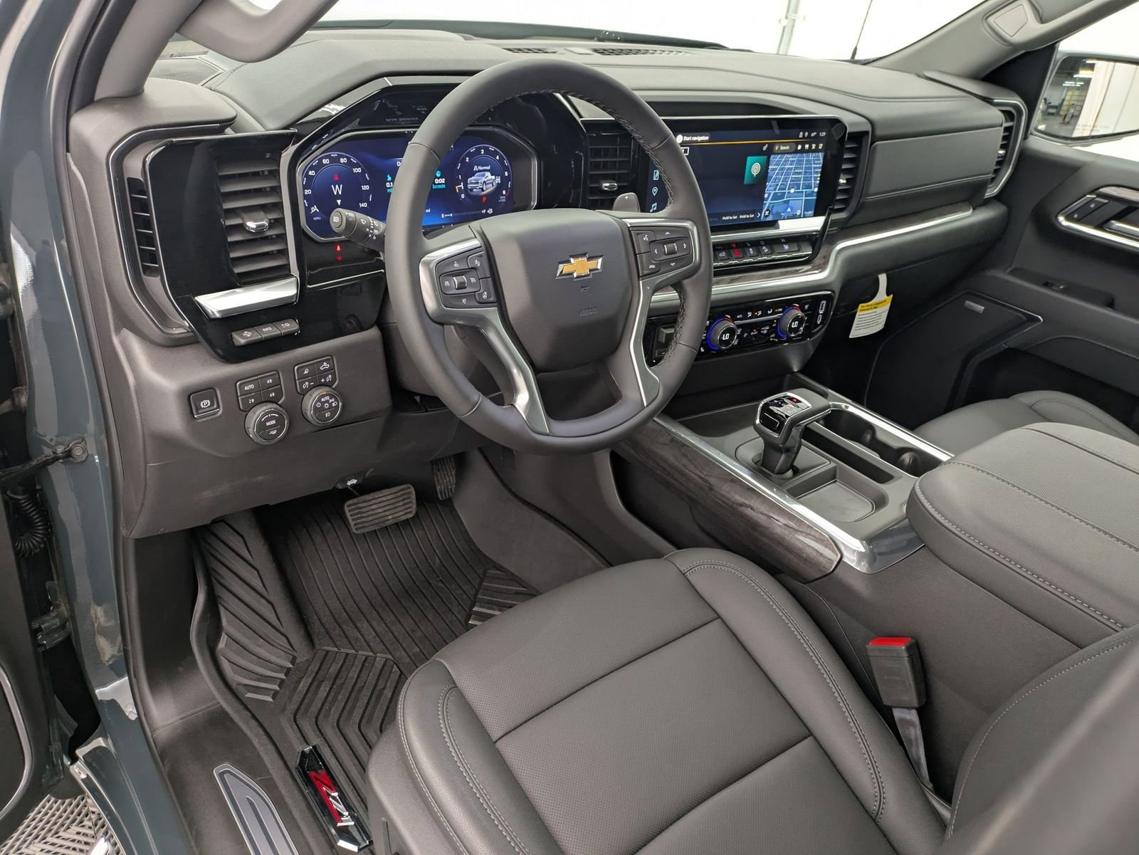Thumbnail: 2026 Chevrolet Silverado 1500 - 2