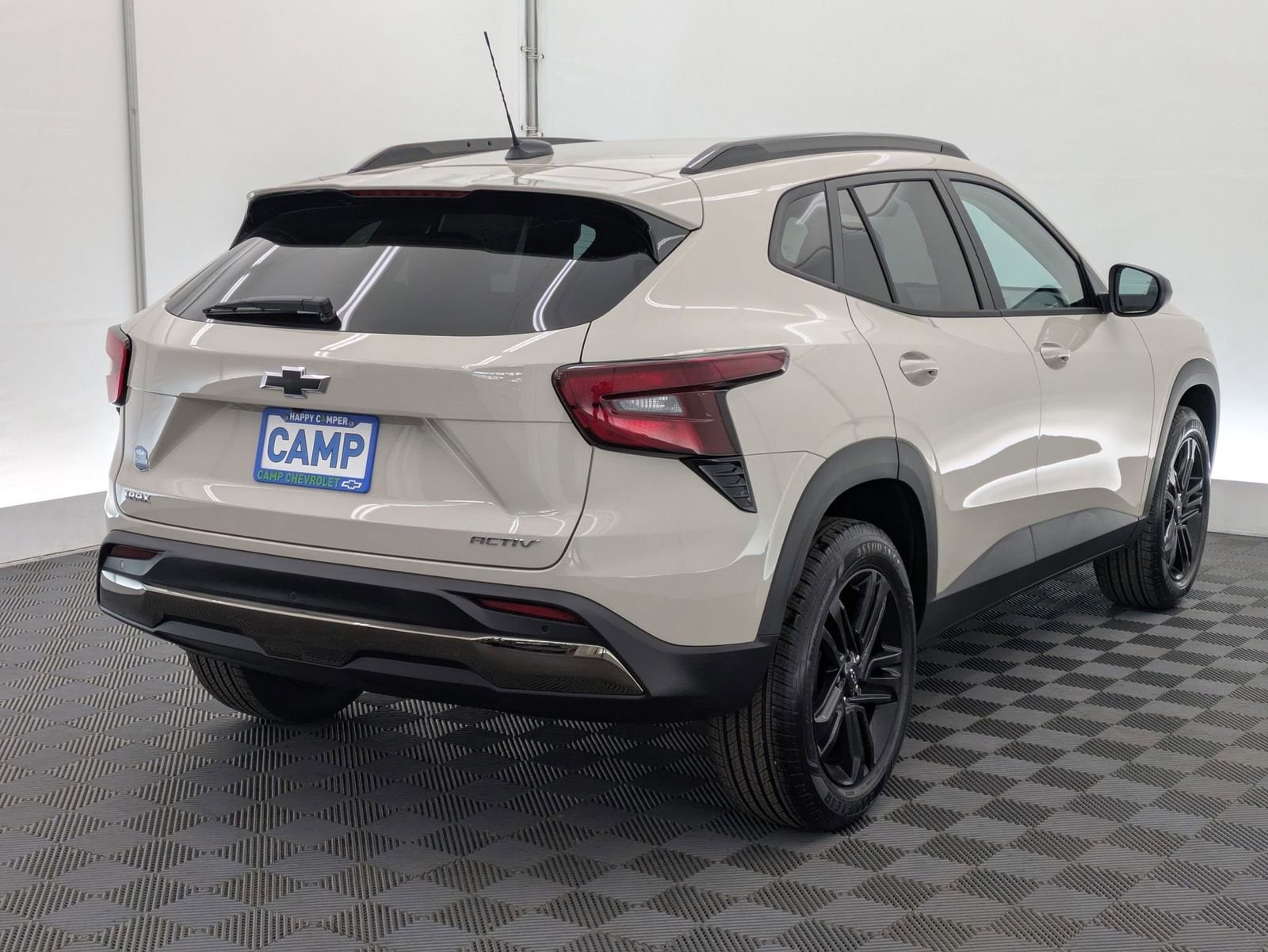 Thumbnail: 2026 Chevrolet Trax - 6