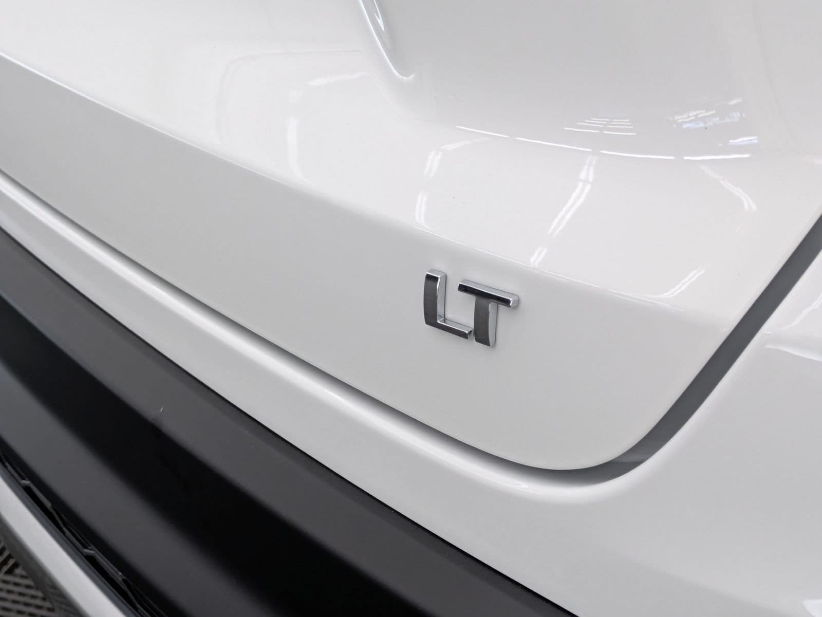 2026 Chevrolet Trax LT - Photo 11