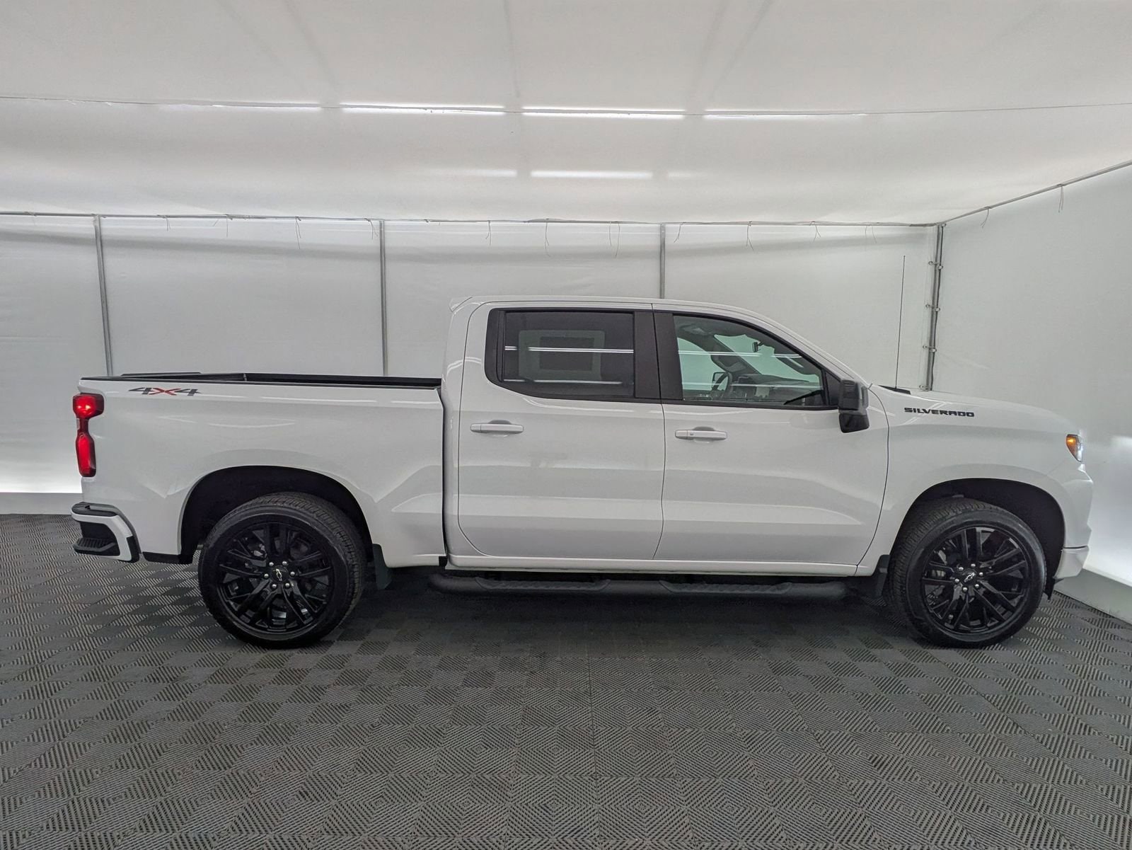 Thumbnail: 2025 Chevrolet Silverado 1500 - 7