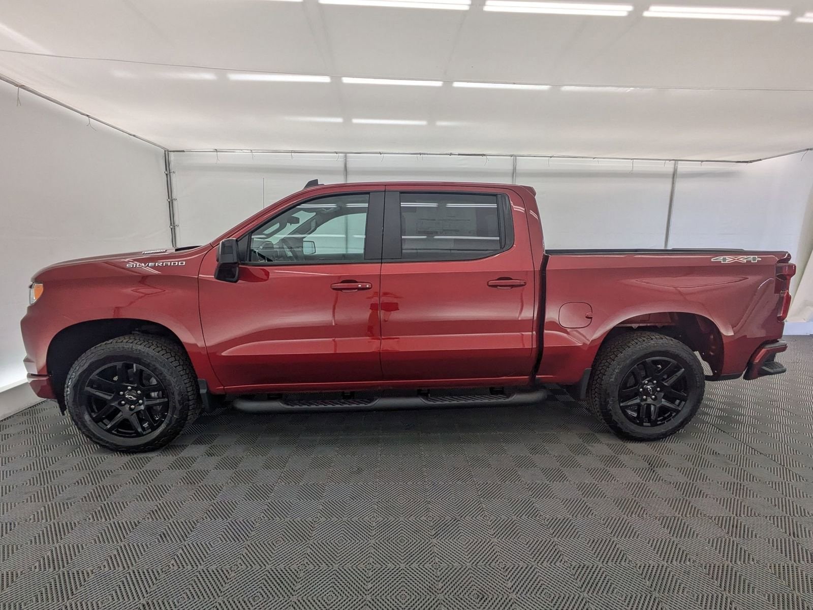 Thumbnail: 2026 Chevrolet Silverado 1500 - 3