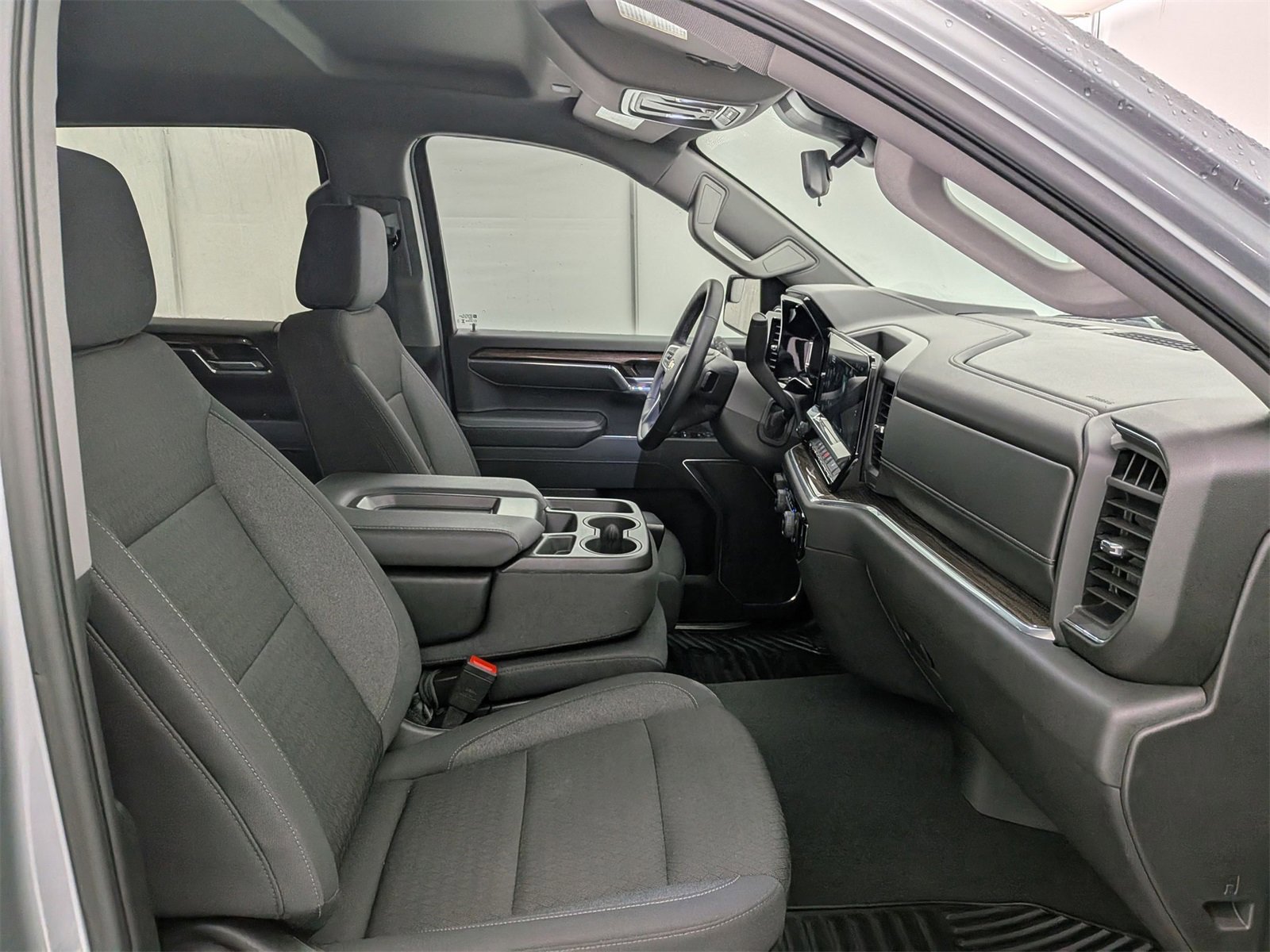 Thumbnail: 2025 Chevrolet Silverado 1500 - 22