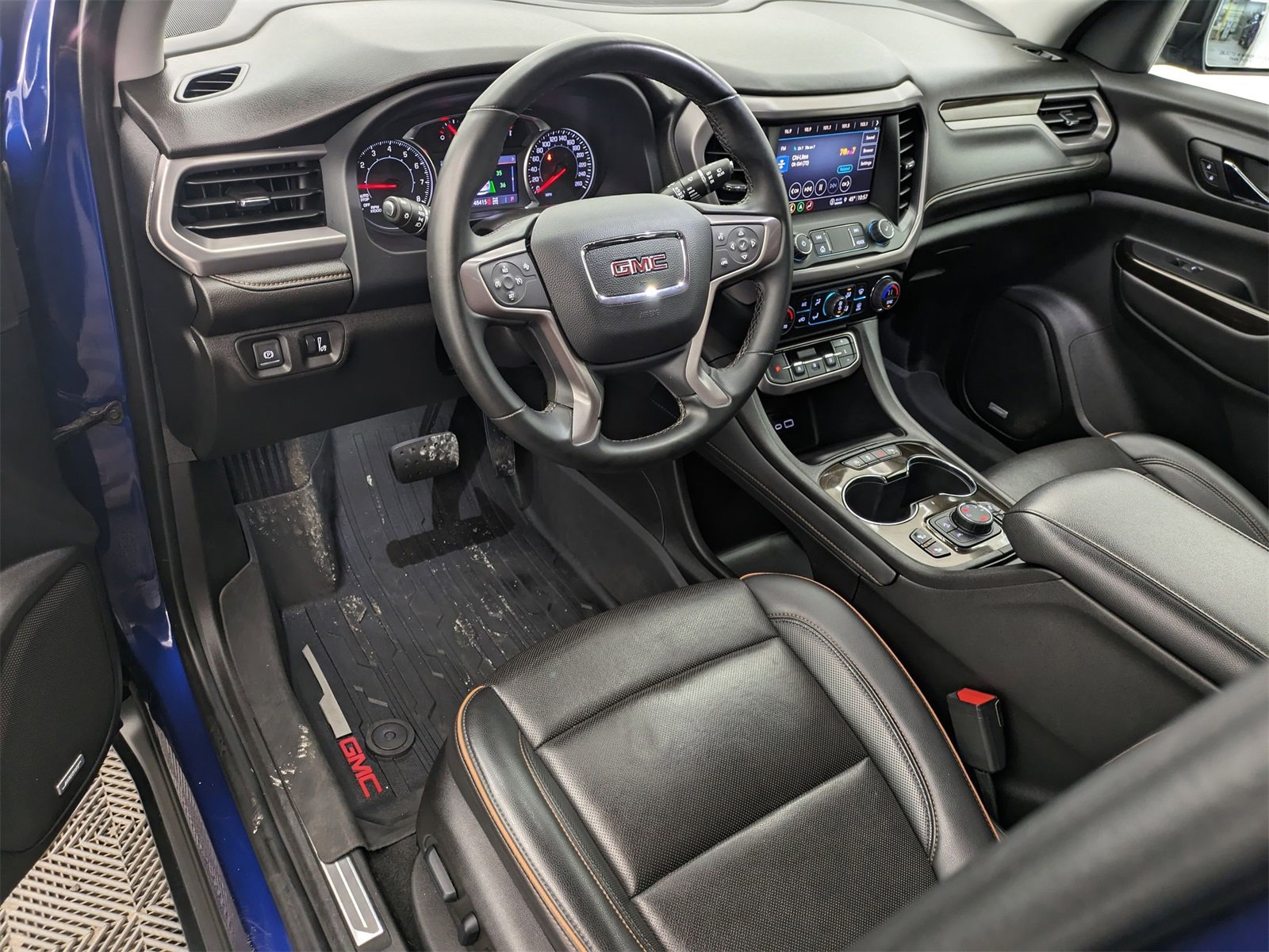 Thumbnail: 2023 GMC Acadia - 2