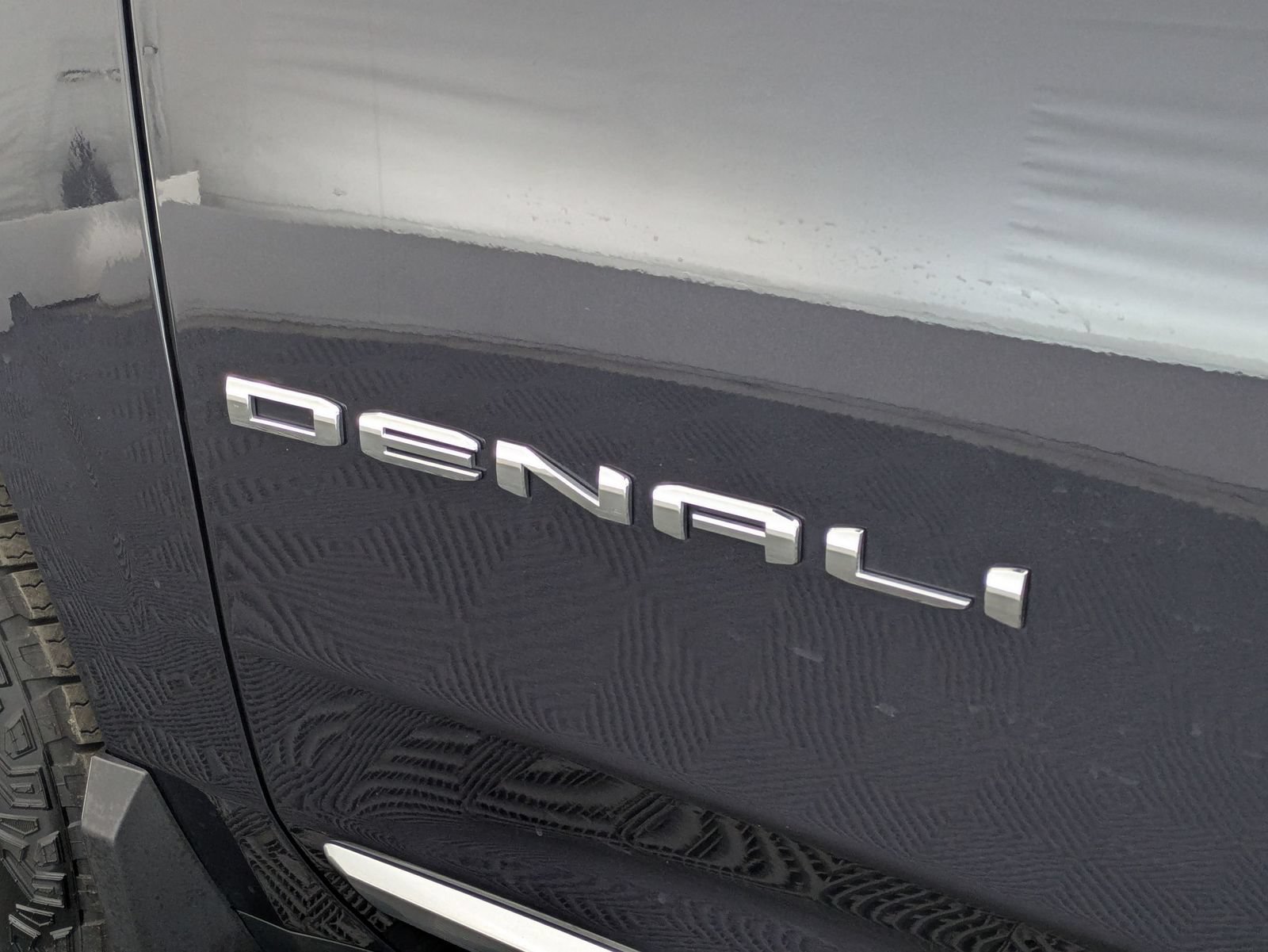 Thumbnail: 2023 GMC Yukon - 10