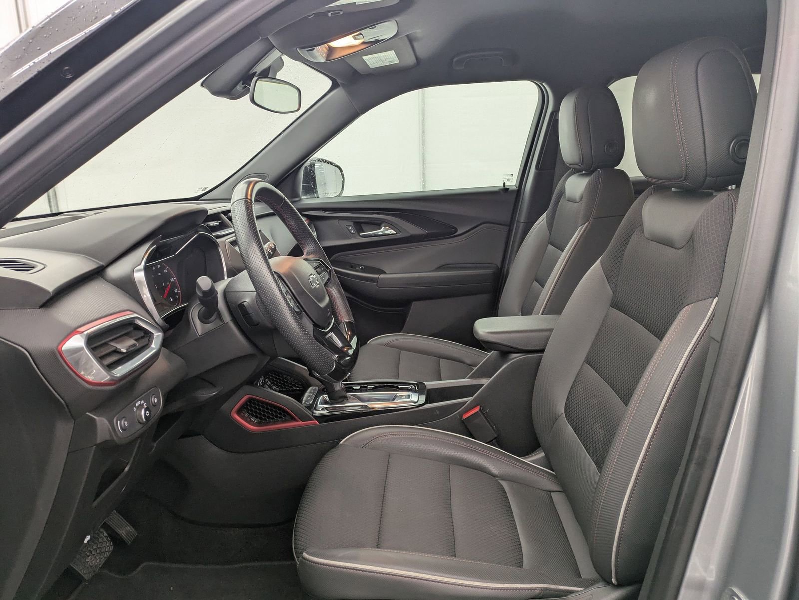 Thumbnail: 2023 Chevrolet TrailBlazer - 16
