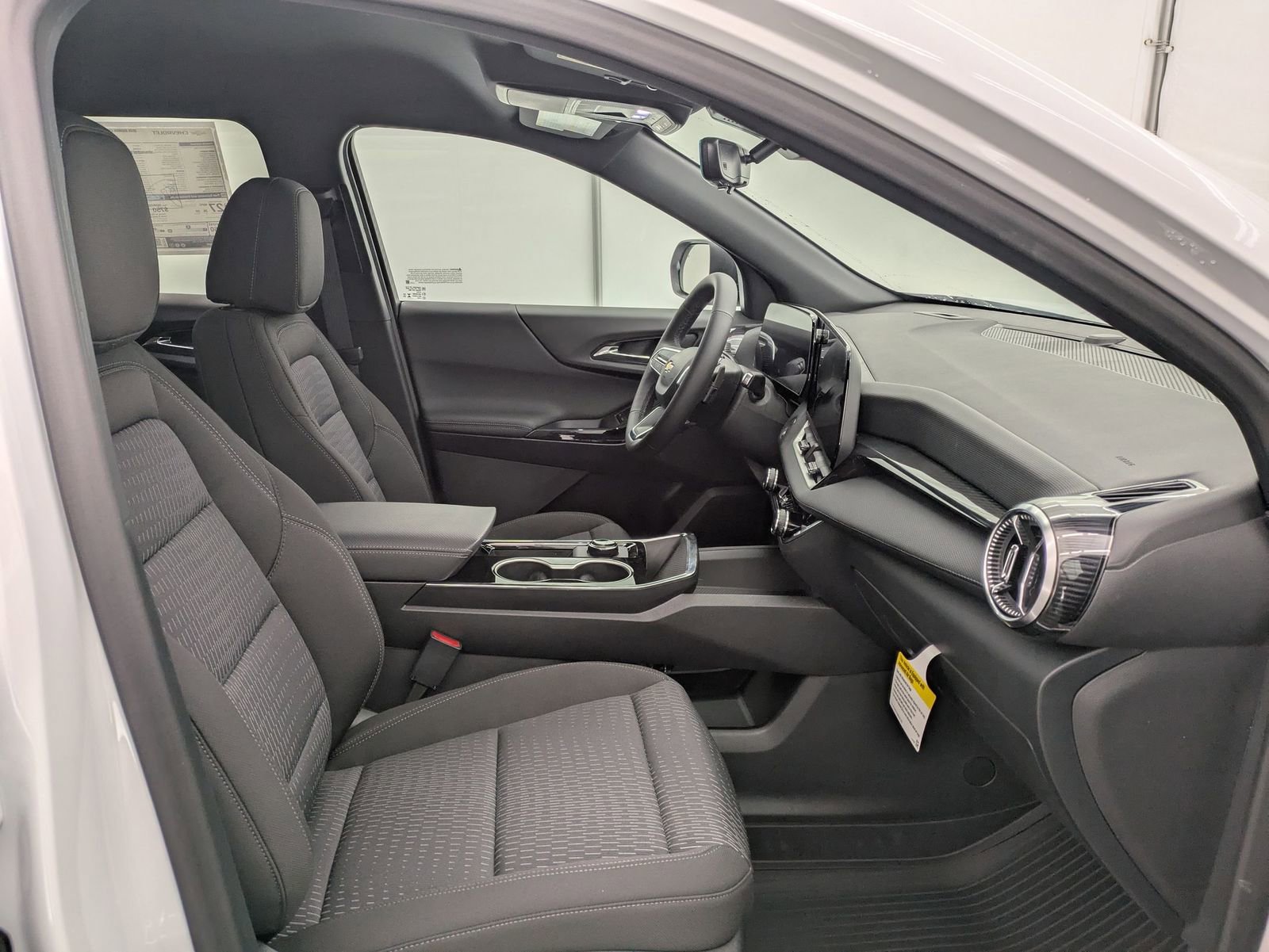 Thumbnail: 2026 Chevrolet Equinox - 21