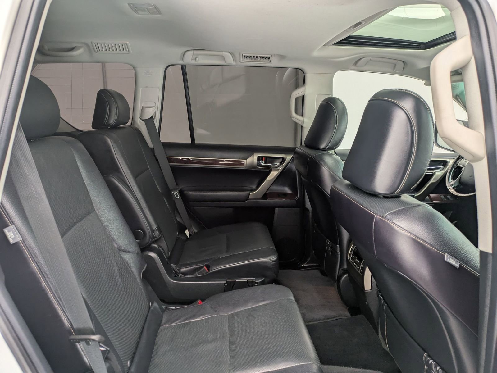 Thumbnail: 2018 Lexus GX - 21