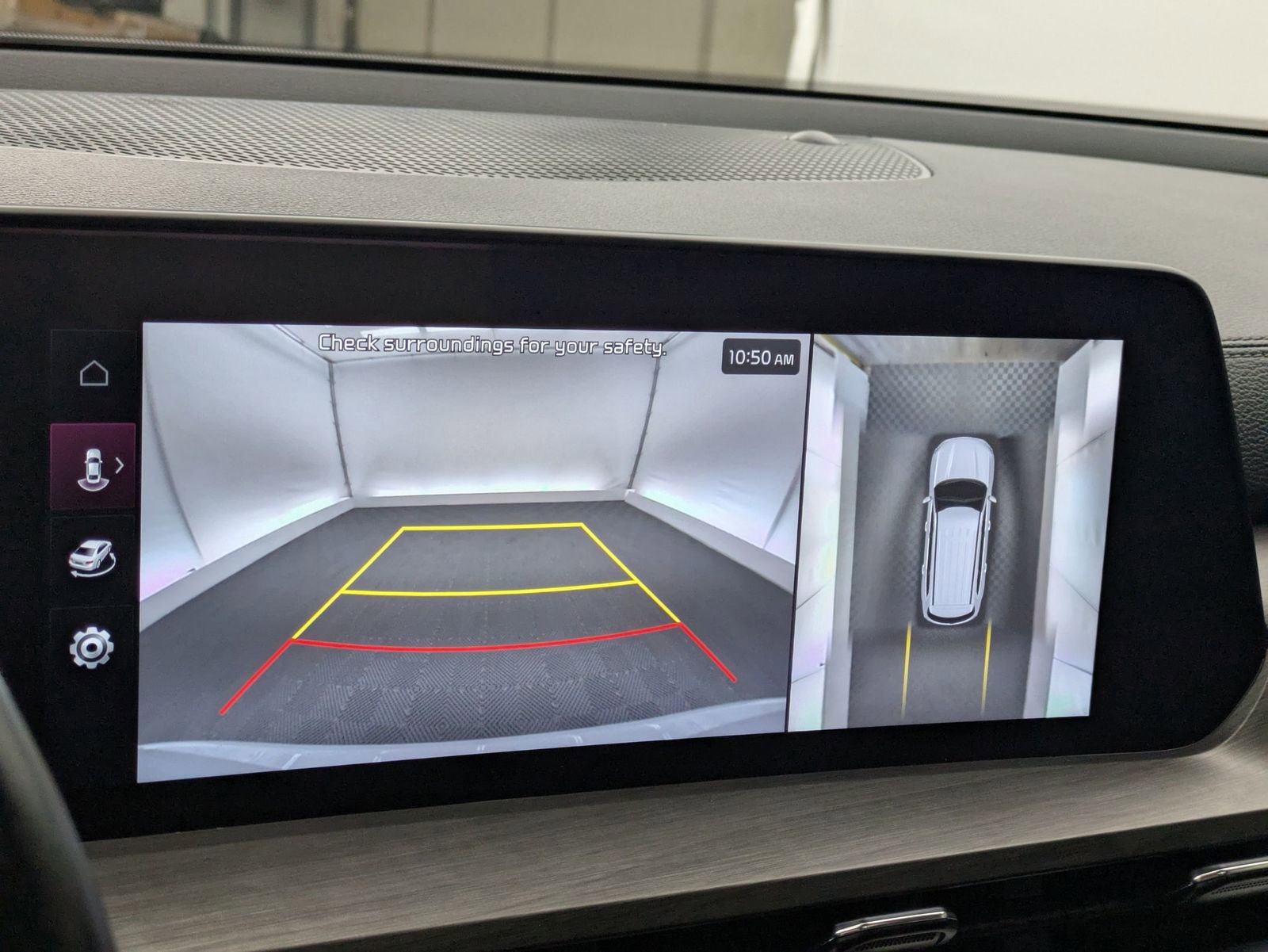 Thumbnail: 2023 Kia Telluride - 30