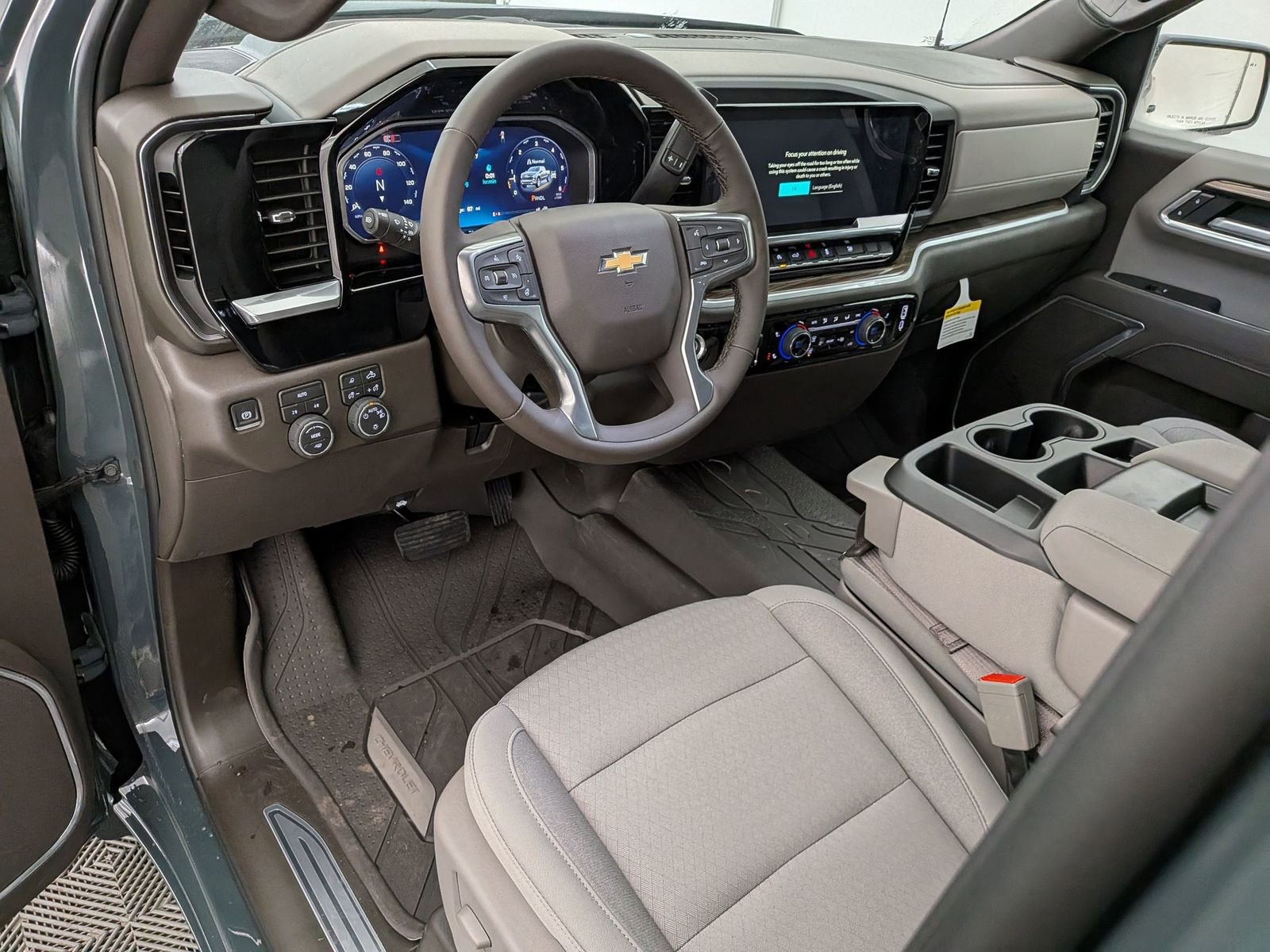 Thumbnail: 2026 Chevrolet Silverado 1500 - 2